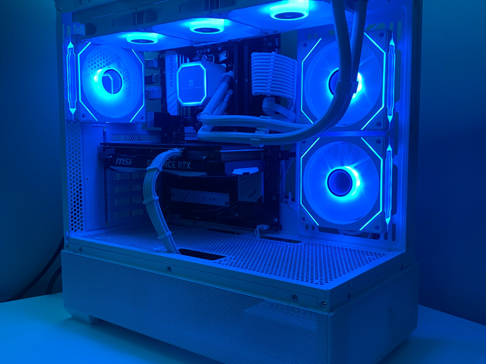 Highend Gaming PC | RTX 4070 Super | Ryzen 5 7500f | 32GB DDR5 RAM | 1 TB NVME