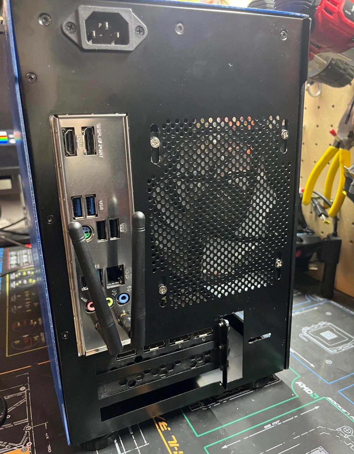 Mini ITX Lian Li Custom Gaming PC |Ryzen 5| 1TB| RTX3060-12GB| 16GB RAM