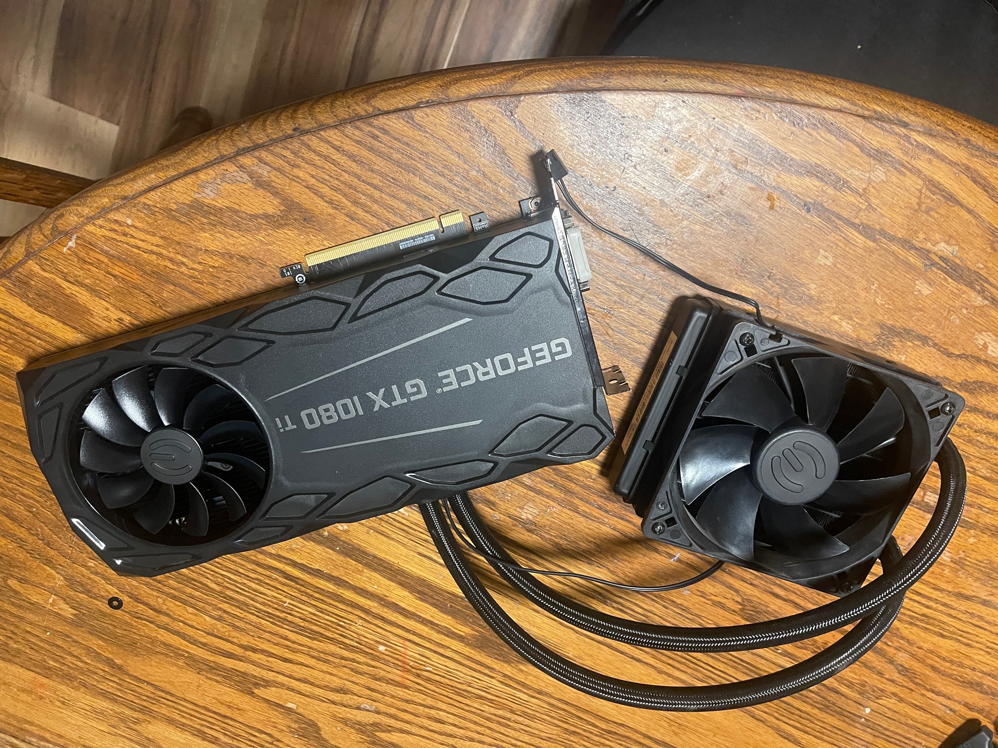 EVGA GTX 1080ti FTW3 Hybrid Gaming