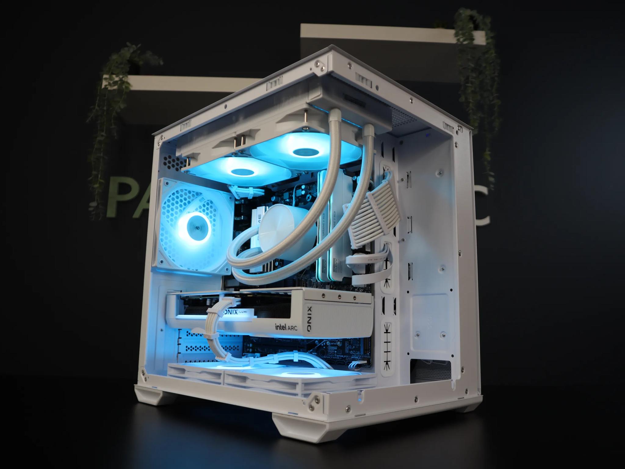 NEW GAMING PC | RYZEN 7600X | INTEL B580 12BG | 1TB | WHITE | All Parts Brand New