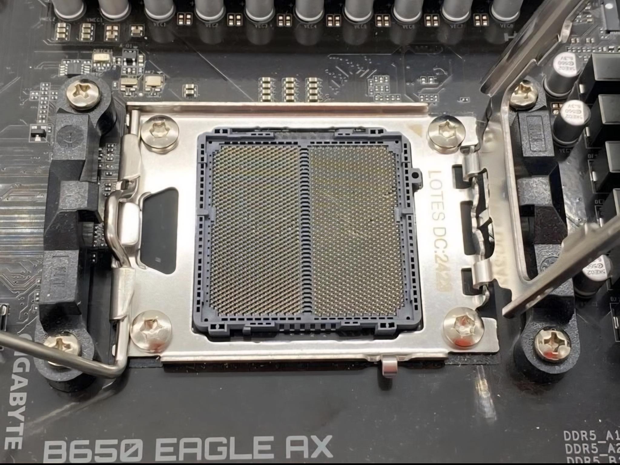 **Bent Pins** GIGABYTE B650 EAGLE AX Motherboard As/Is