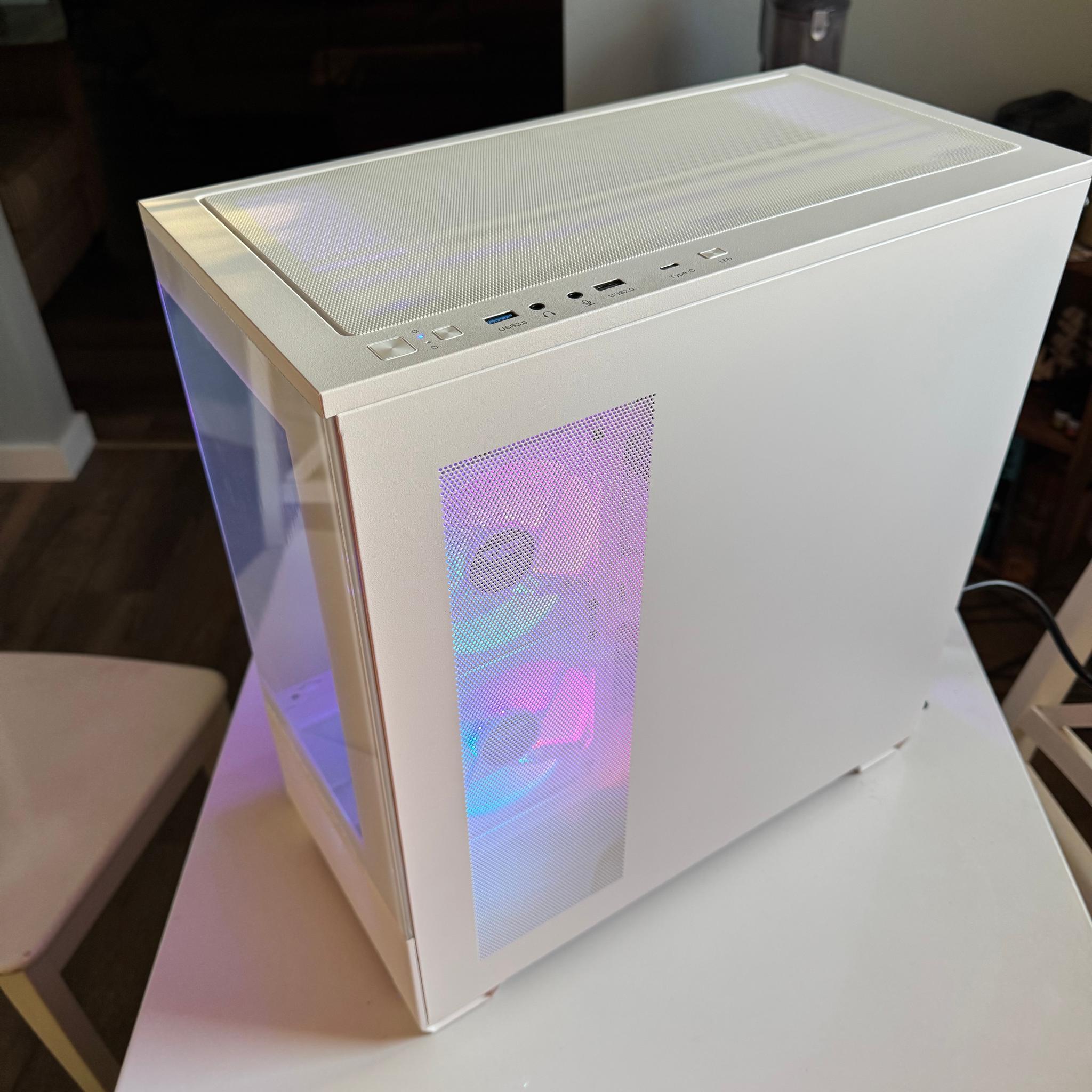 FrostByte | Custom Gaming PC | 3060 TI - R5 5500 - 16GB Ram - 1 TB SSD