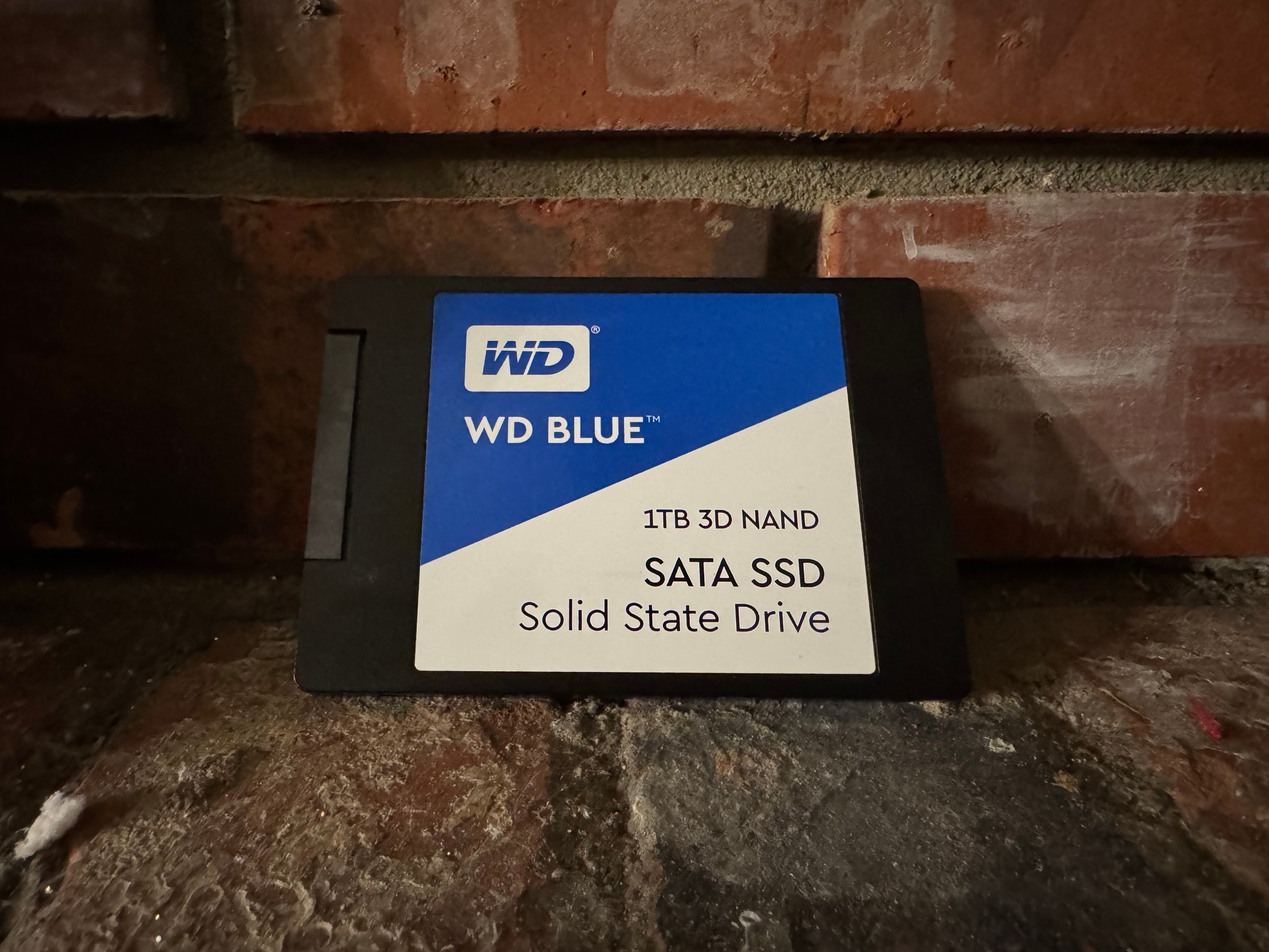1TB WD BLUE 3D NAND SSD 2.5"