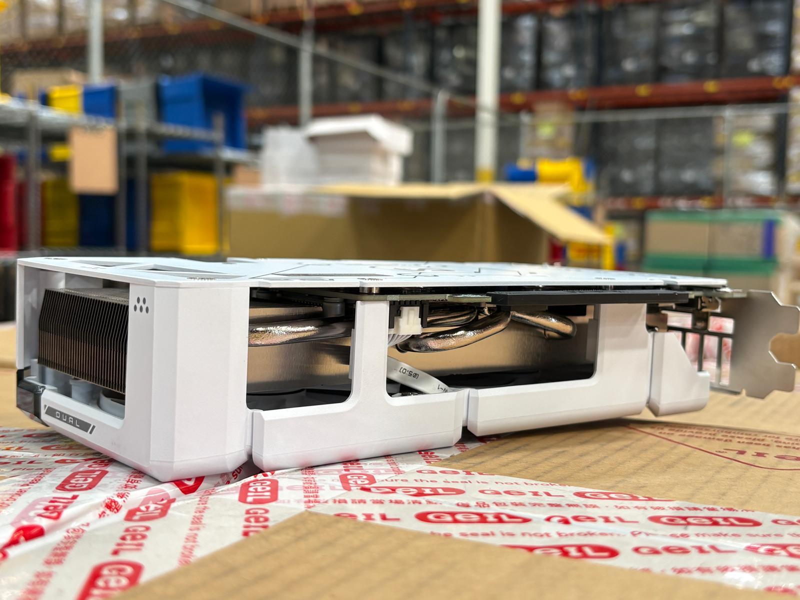 USED IN GOOD CONDITION WITH TEST REPORT - ASUS Dual OC White GeForce RTX 4060 8GB - Graphics Card