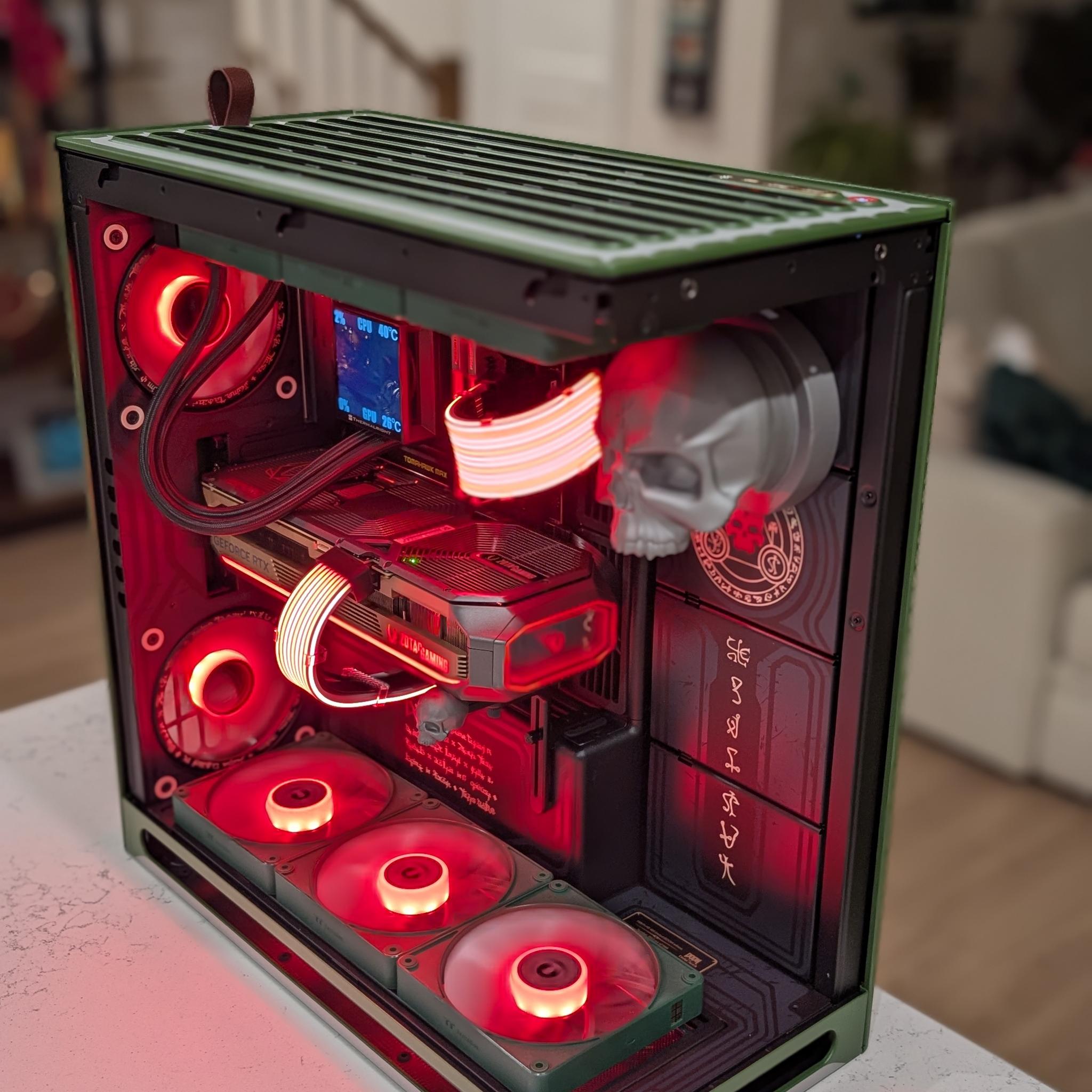 DOOM! Limited Edition - Havn HS420 - 5080 + 7800X3D + 32 GB DDR5 + 2TB Gen 5 SSD
