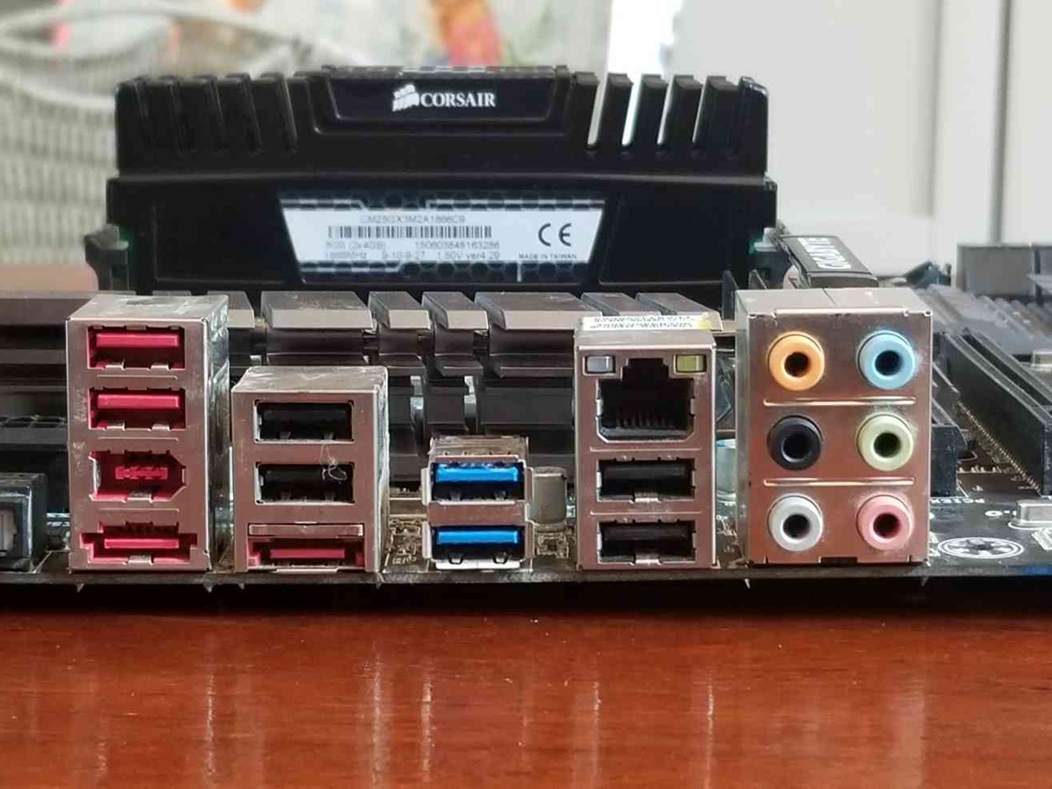 AMD FX 8350 (8 Cores 8 Threads) + Gigabyte GA-990FXA-UD3 + 16GB (4x4) DDR3 Bundle (Read Description)