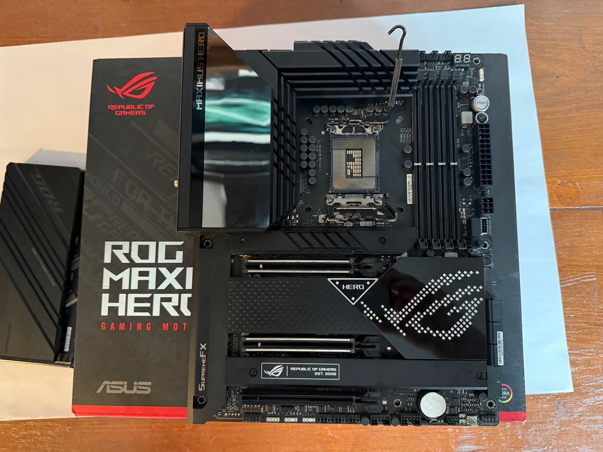 CPU ASRock B450M Pro4 ADM RYZEN 5 3600 ASRock > B450M Pro4