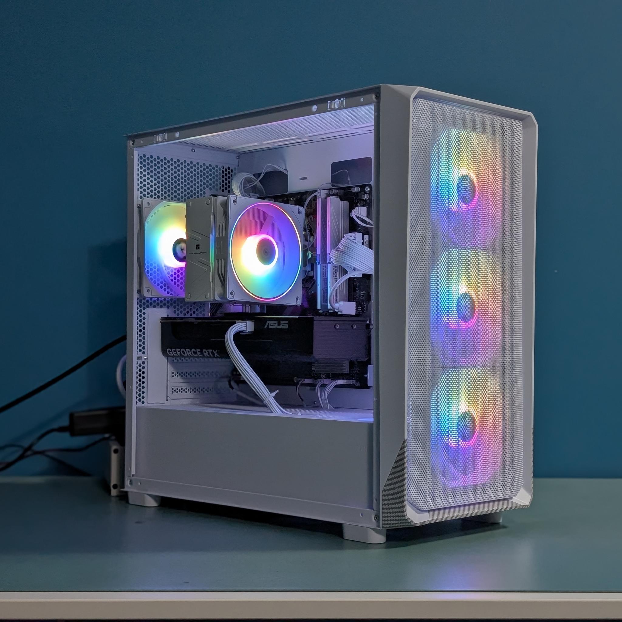 Pristine White Gaming Rig – RTX 5060 & Ryzen 5 8400F (Brand New / ARGB Custom)