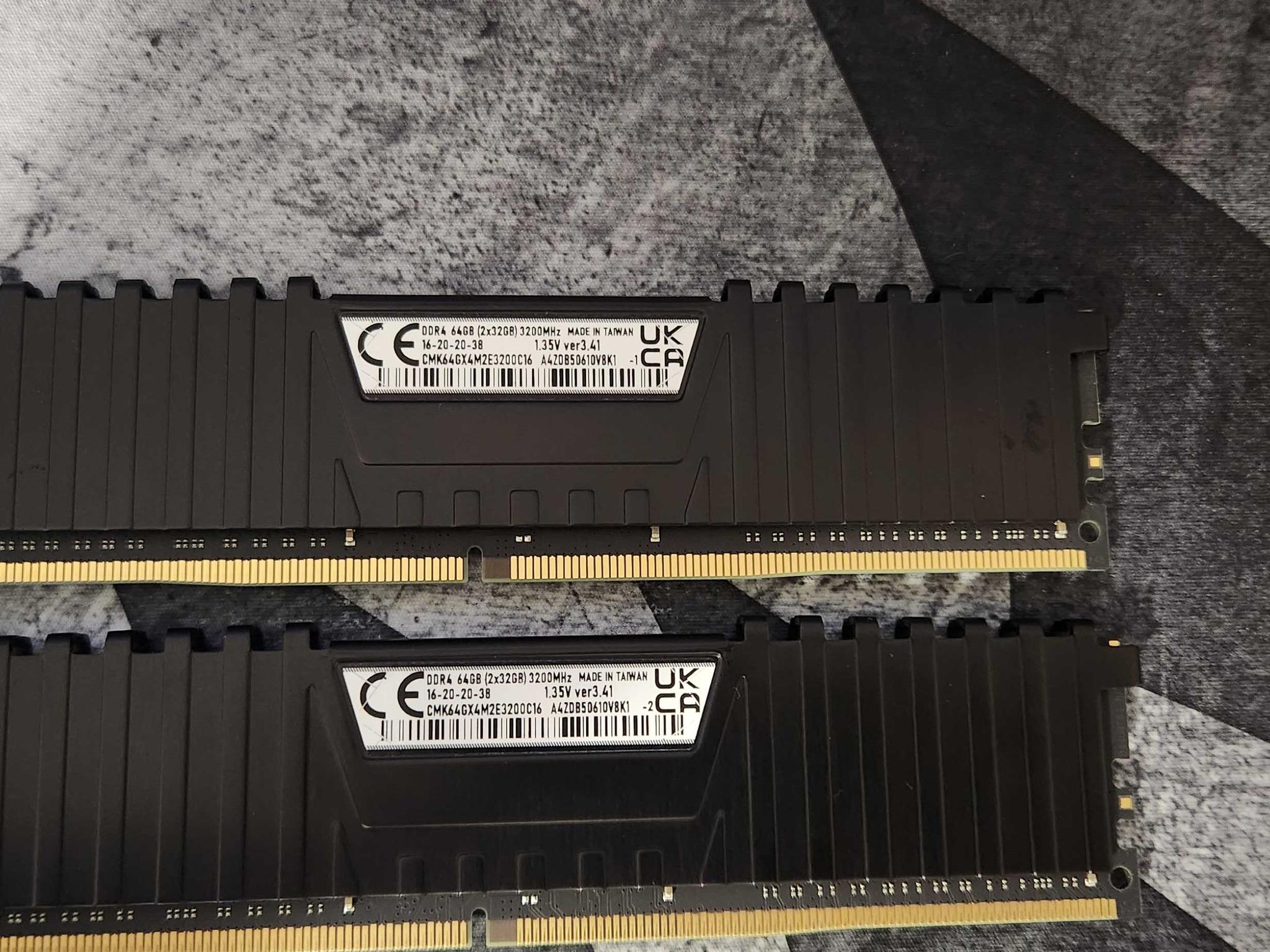 Corsair Vengeance LPX 64GB (2×32GB) DDR4 3200MHz CL16