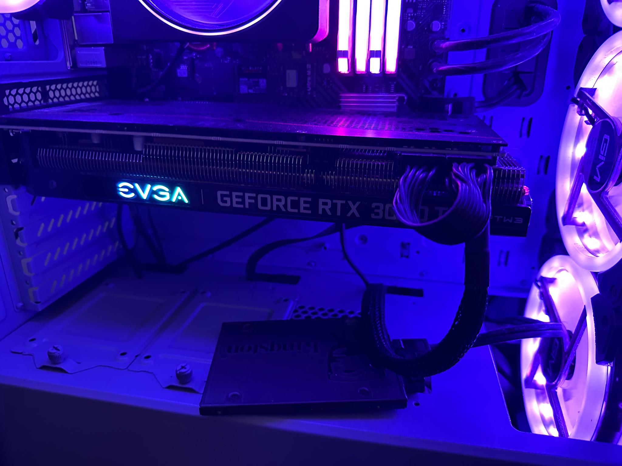 EVGA GeForce RTX 3060 Ti FTW3 ULTRA GAMING 8GB GDDR6 GPU (ORIGINAL BOX INCLUDED)