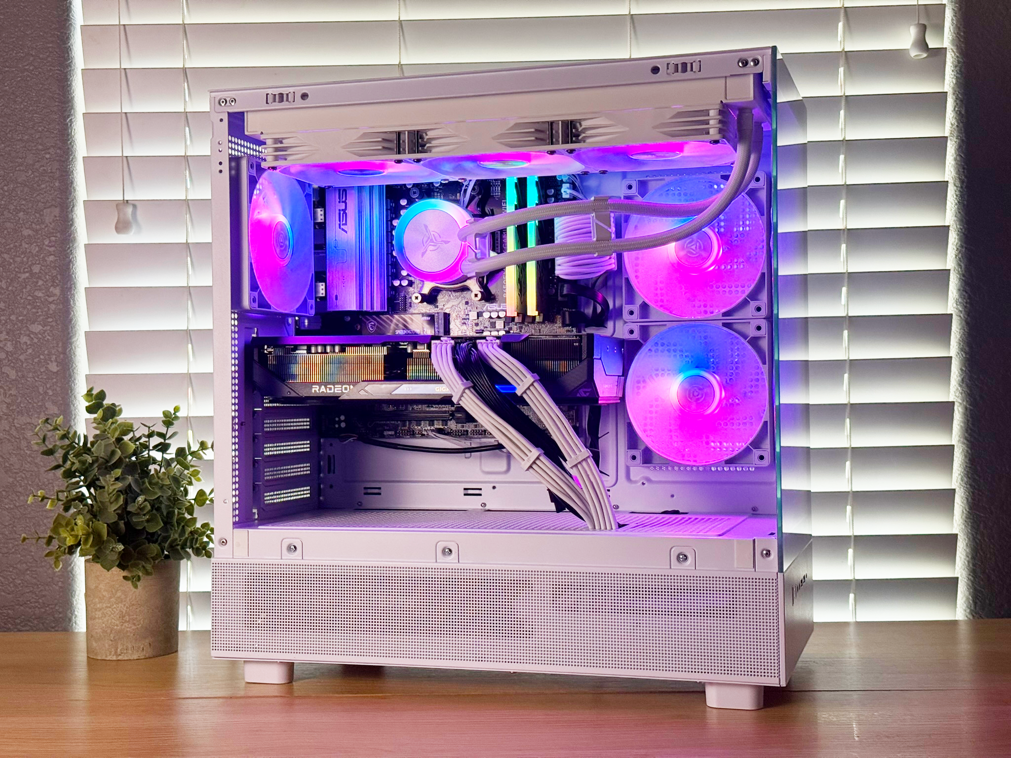⚪🟣 NEBULA Gaming PC - RX 9070 XT, Ryzen 7 9800x3D, 32gb, 2tb NVME