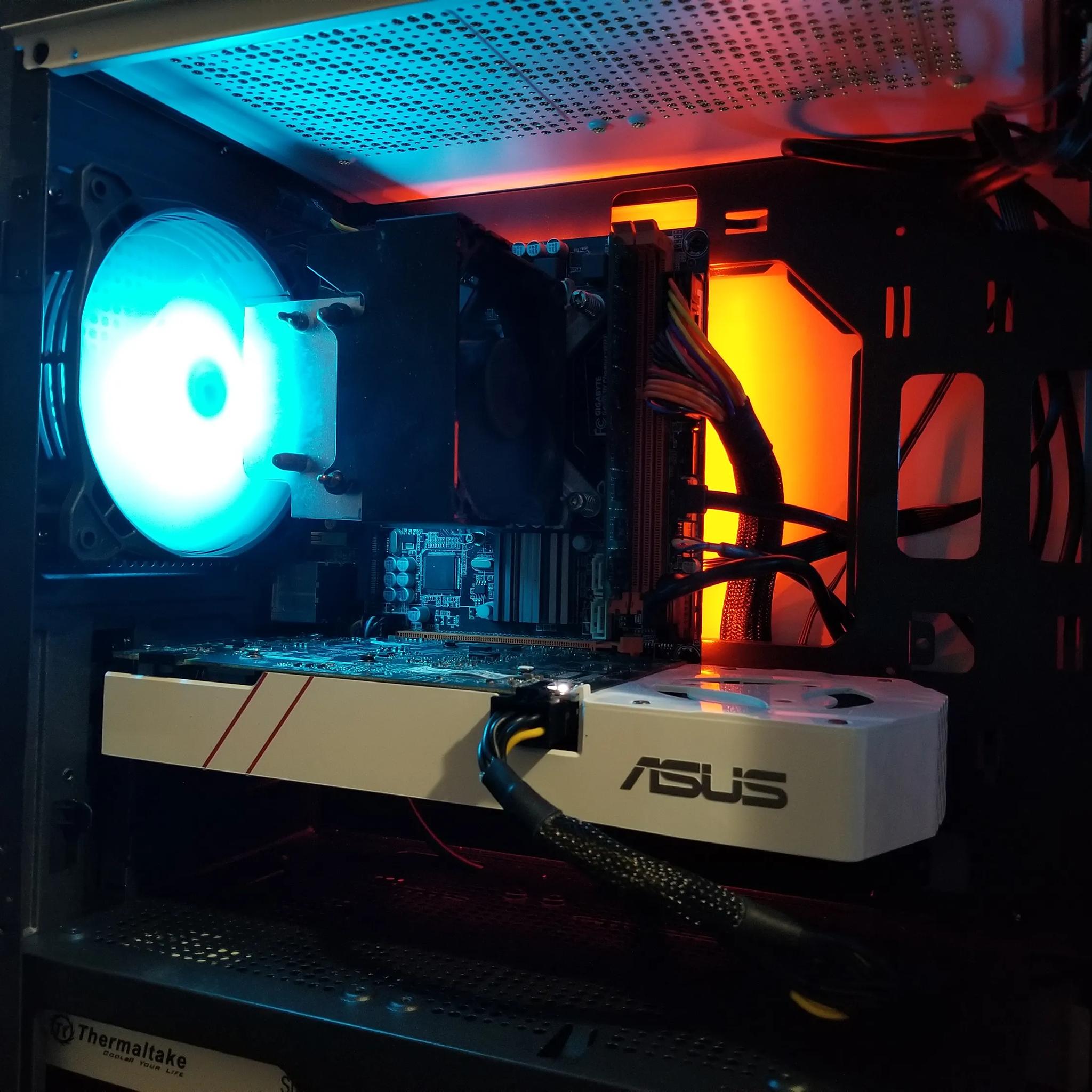 custom built white/black gaming pc