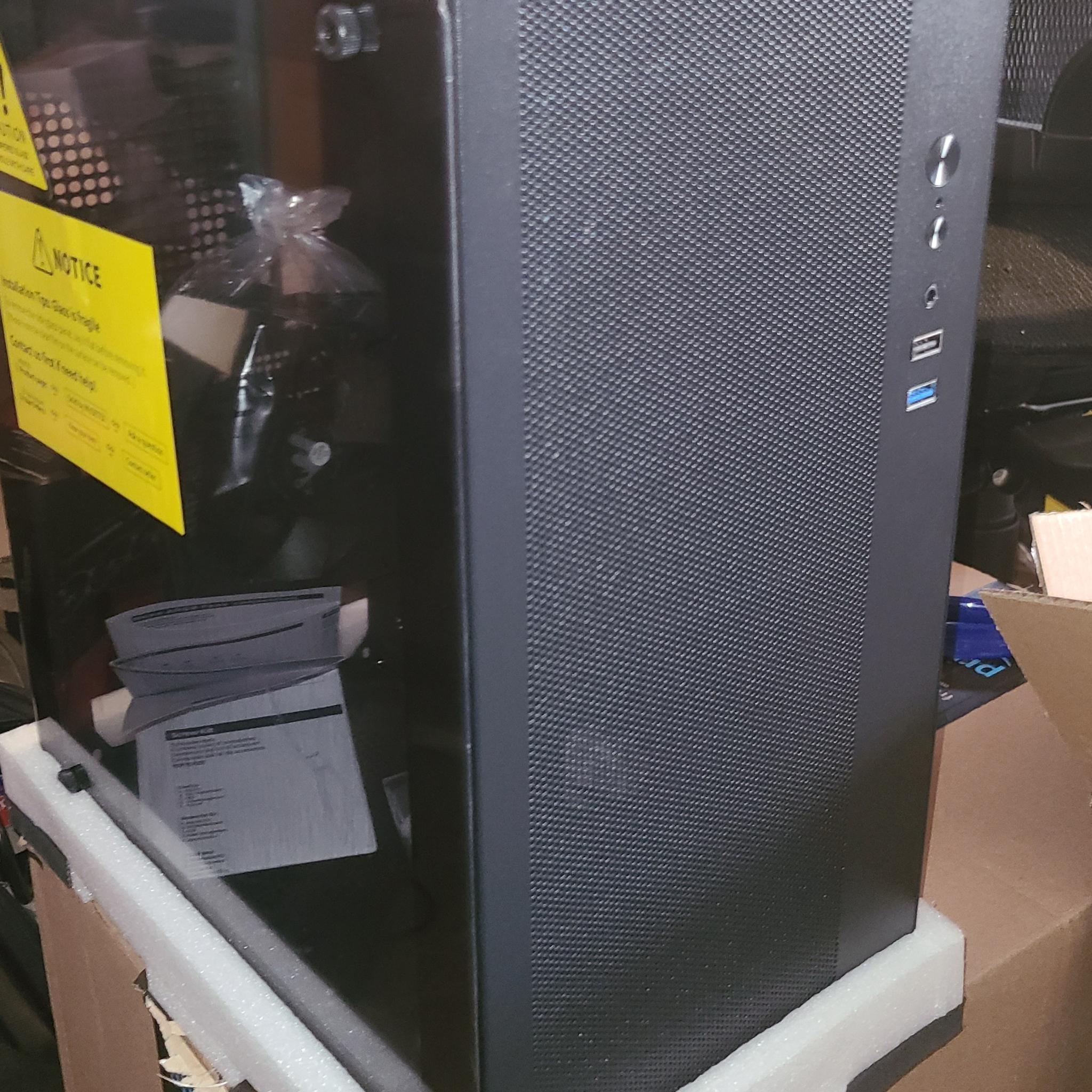 M-atx i7 8700/16gb ddr4/rx 6600