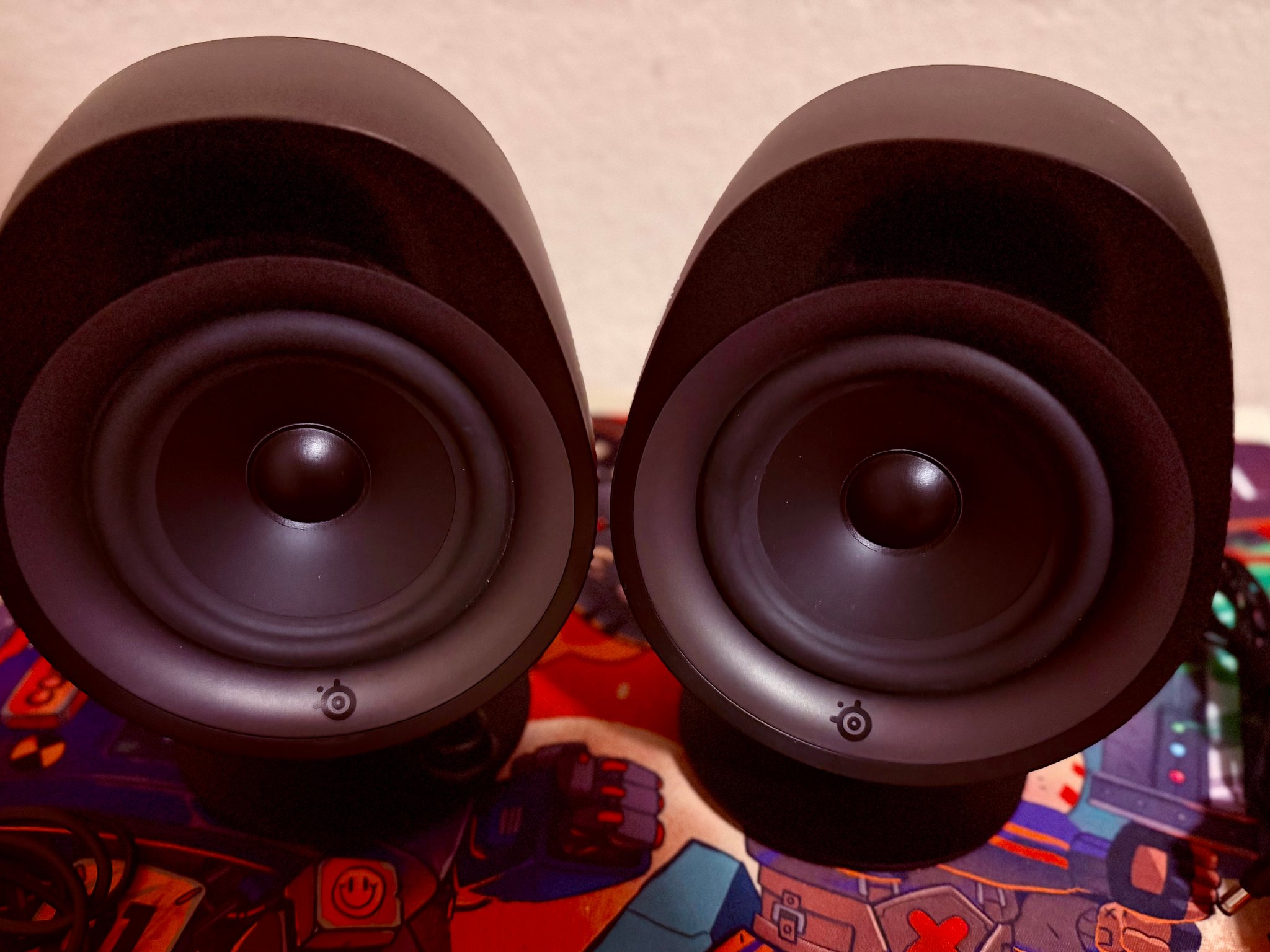 SteelSeries - Arena 3 Bluetooth Gaming Speakers with Polished 4" Drivers (2-Piece) - Black