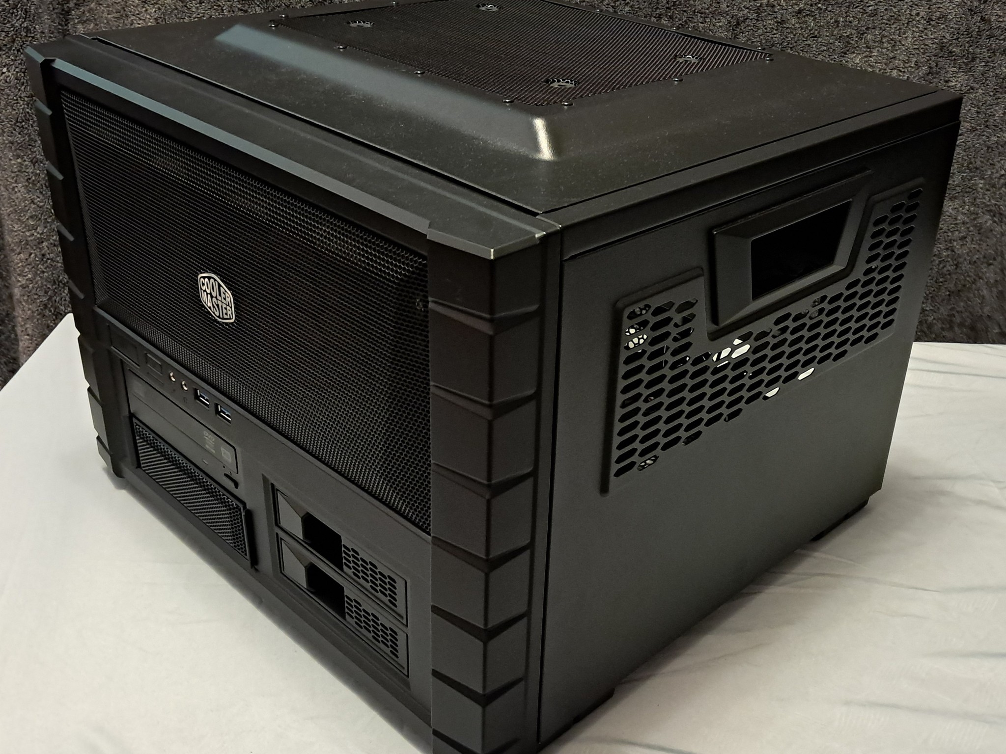 Cooler Master HAF XB EVO High Airflow LAN Box