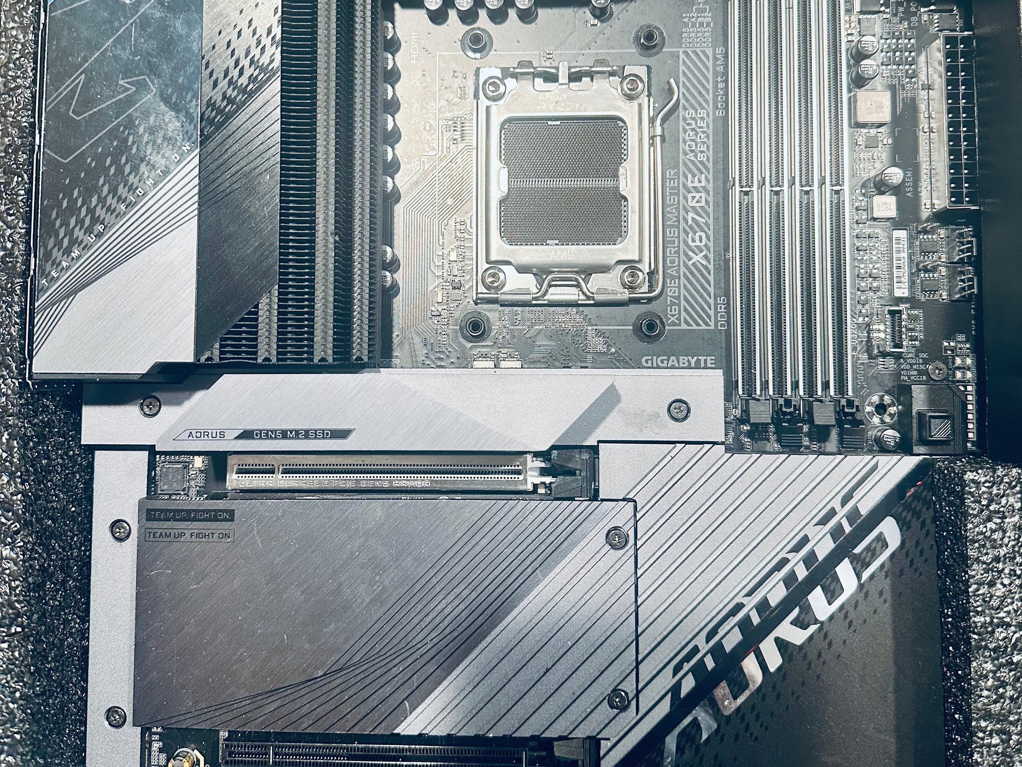 GIGABYTE X670E AORUS MASTER AMD AM5 LGA 1718