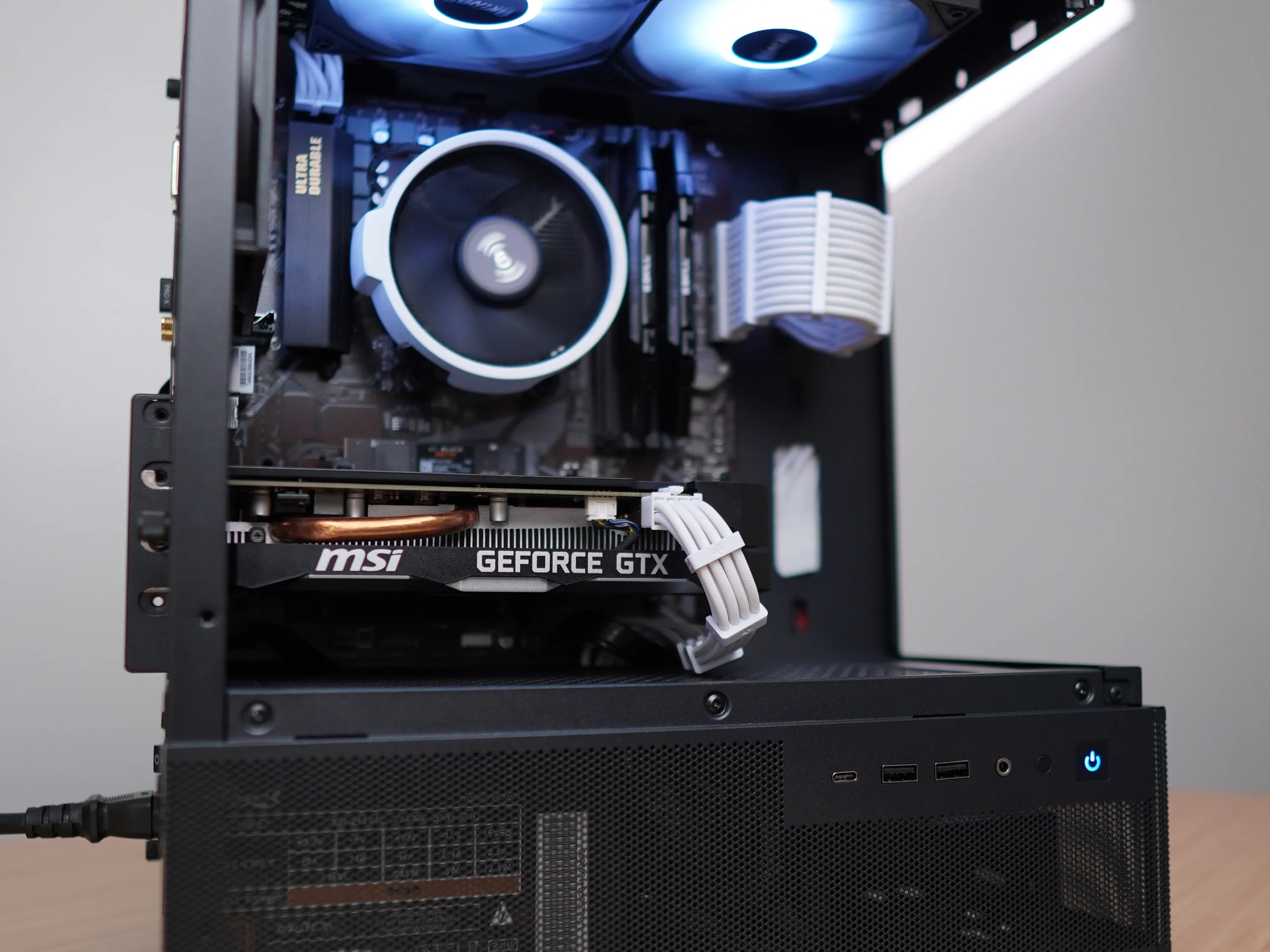 Gaming PC (Ryzen 5 3600 + Gtx 1660)
