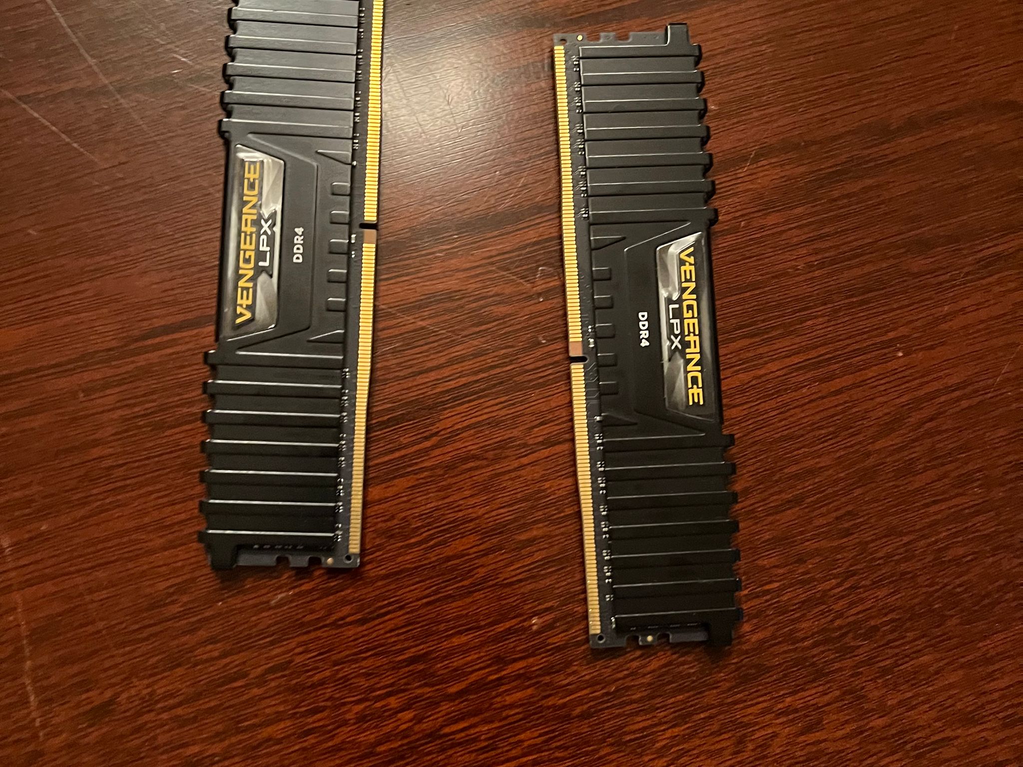 Corsair Vengeance 16 gb 3600 MHz CL18