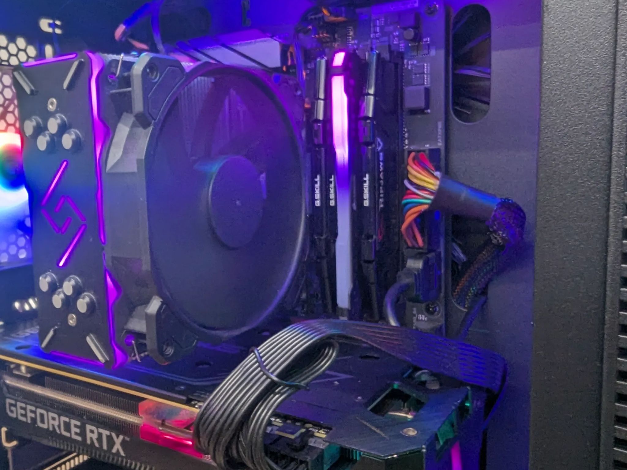 Spectrum – Ryzen 9 3900X | ASUS KO RTX 3070 | 16GB RGB | 1TB NVMe | WiFi 🌈