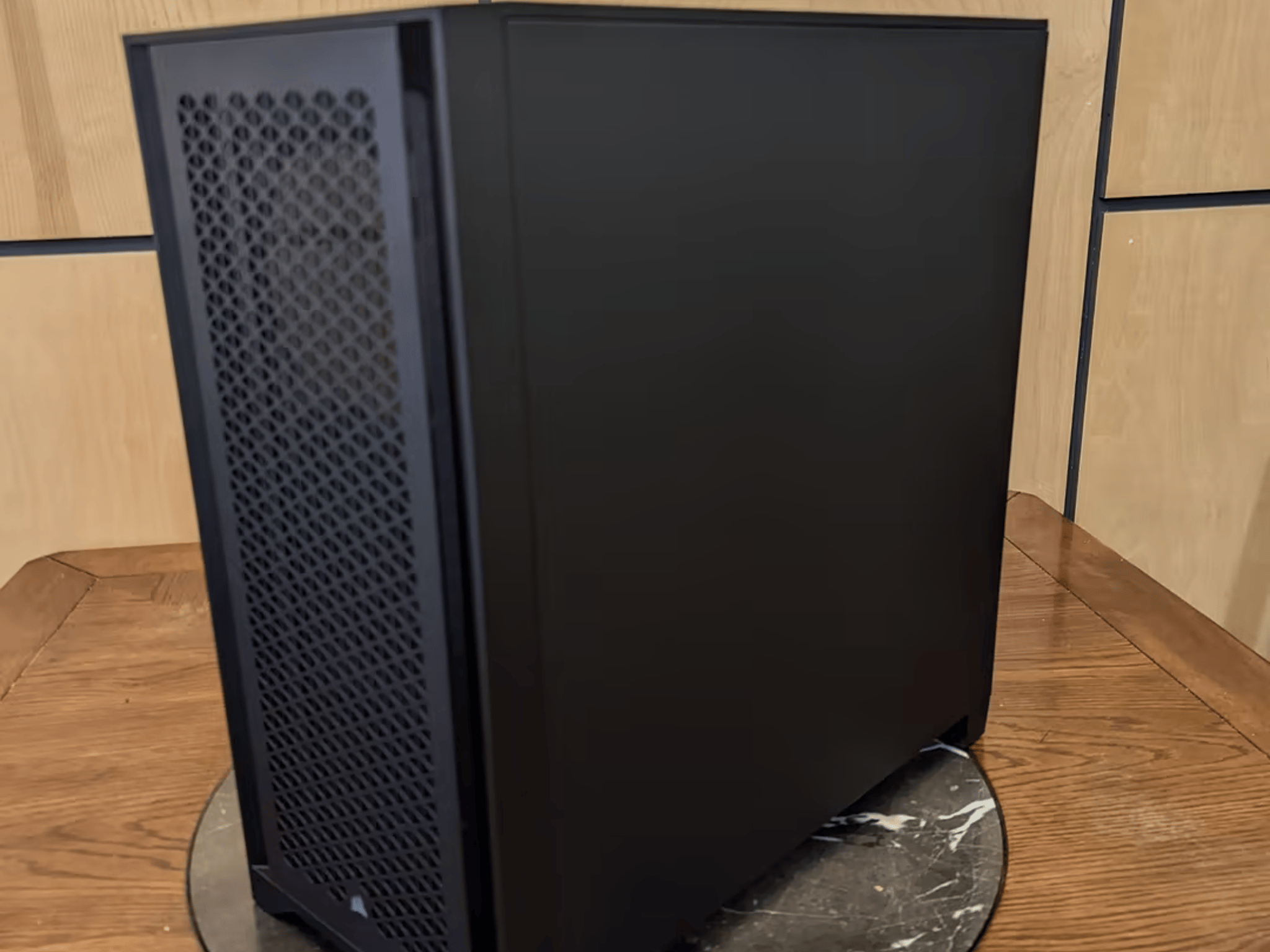 Like New Open Box Corsair 4000D Airflow - Black