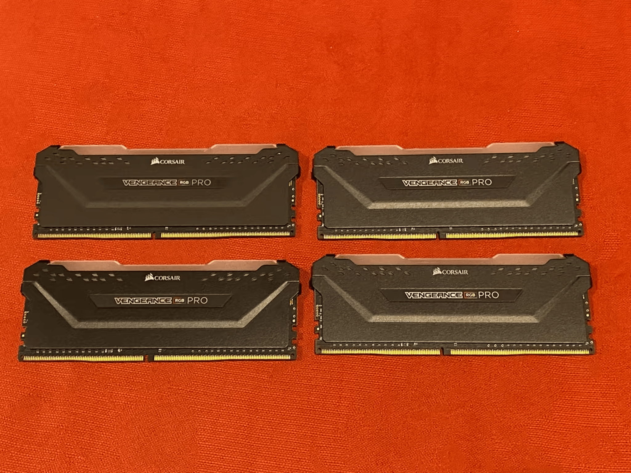 Corsair Vengeance RGB Pro 32GB (4 x 8GB) 3200MHz C16