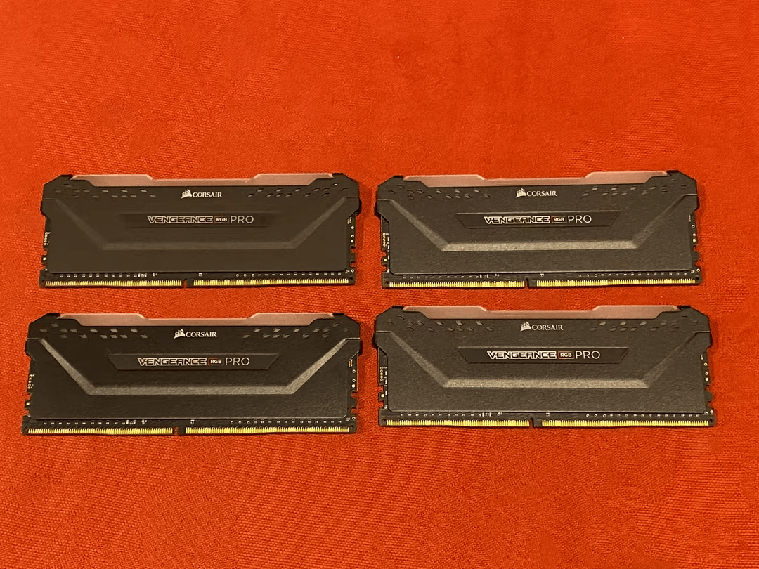 Corsair Vengeance RGB Pro 32GB (4 x 8GB) 3200MHz C16