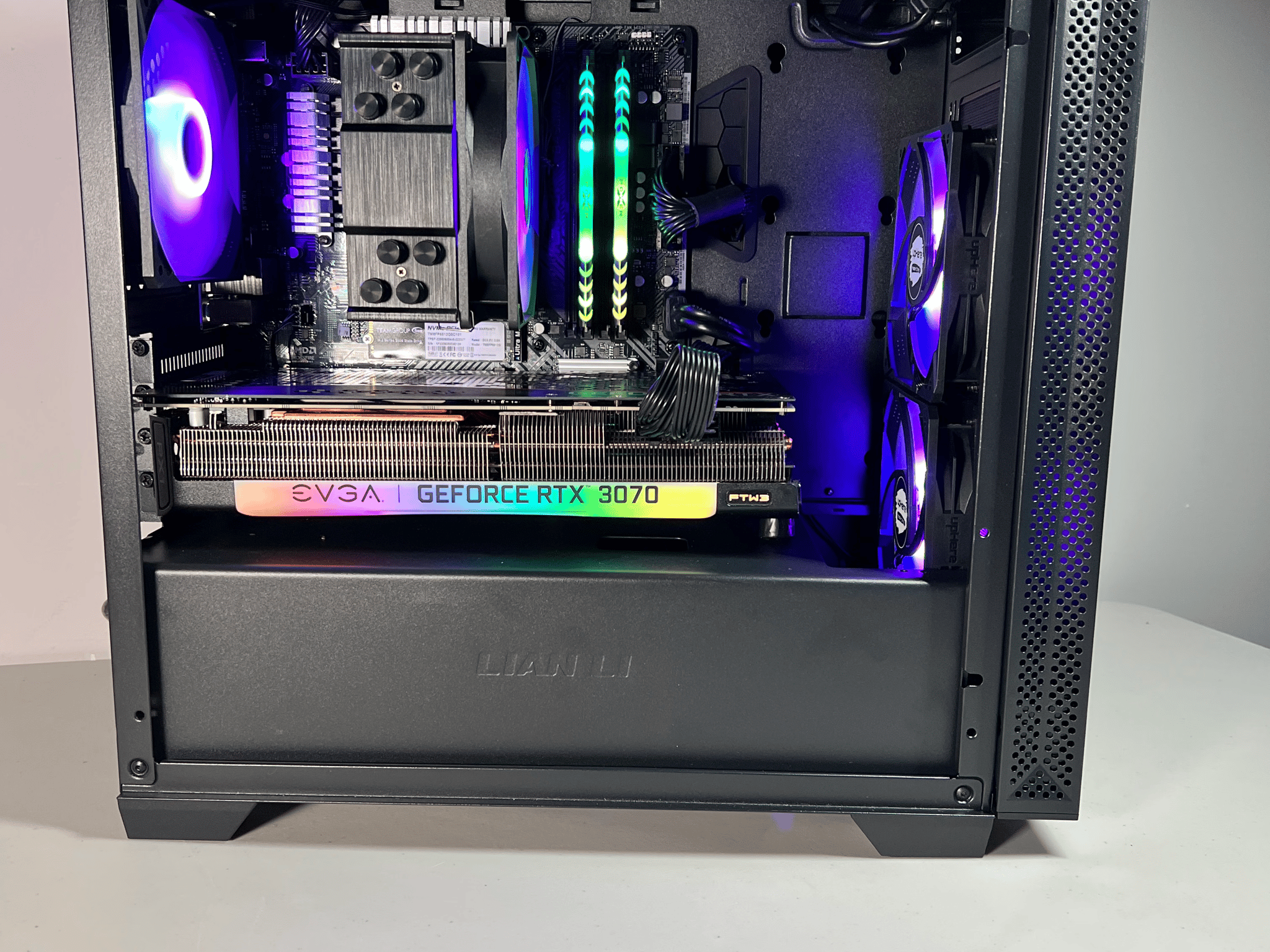 Ryzen 5 5600X | RTX 3070 FTW3 Gaming PC