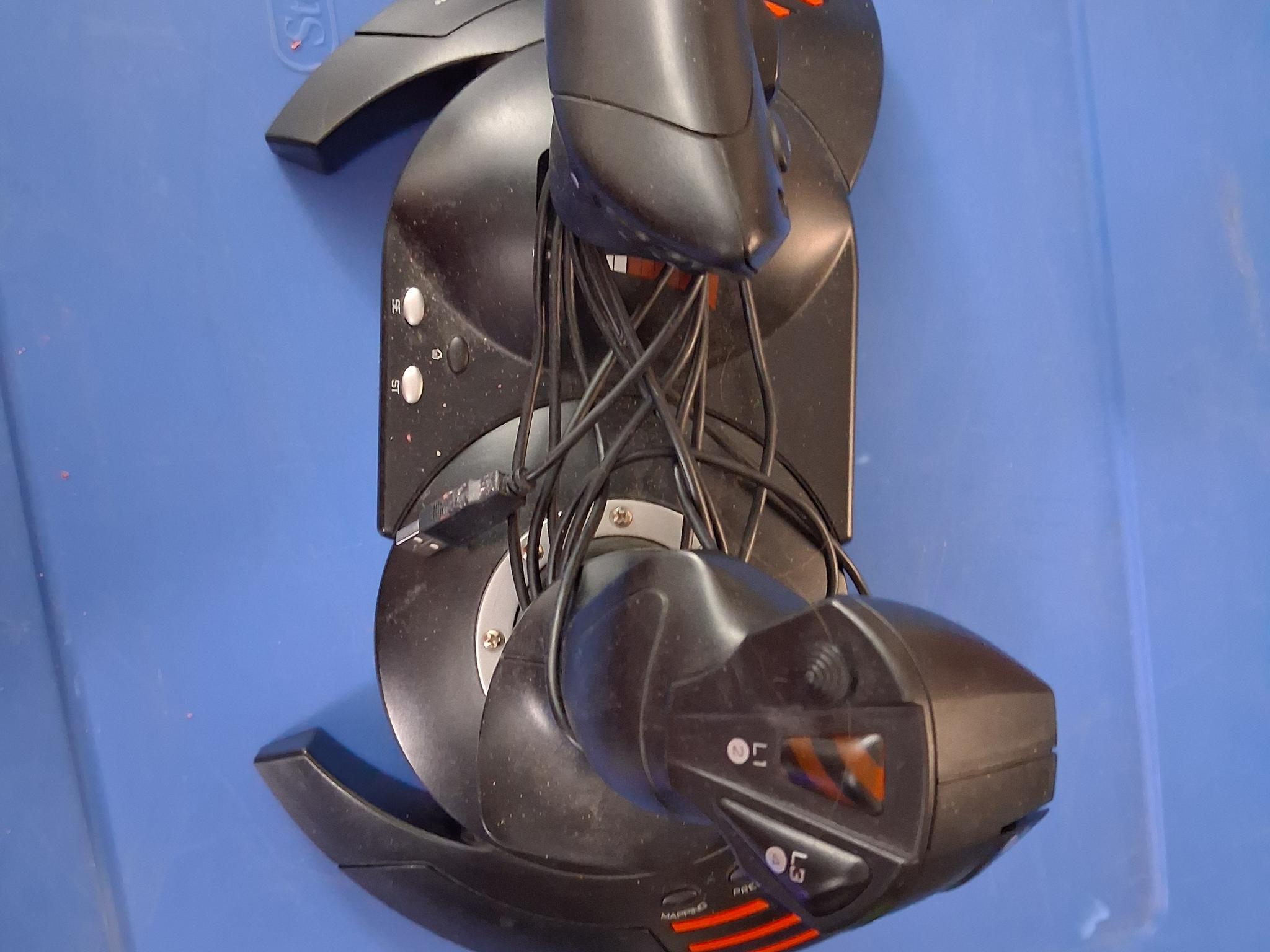 Thrustmaster T-Flight Hotas X — one-piece flight control system with twisty stick and throttle!