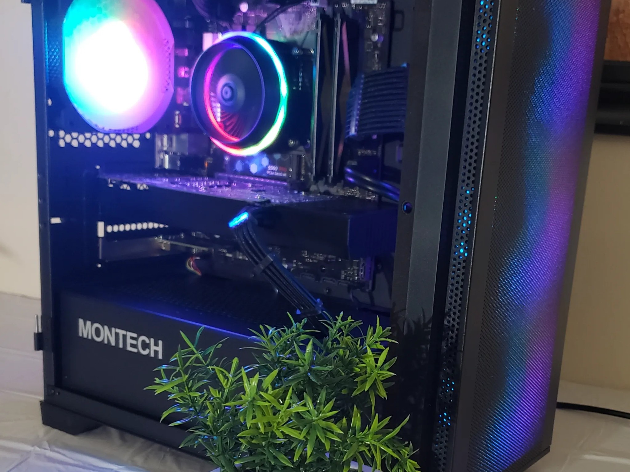 Gaming PC - Custom RGB - i5-9400F + GTX 1070 (8GB) + 2x8(16GB) RAM with Wi-Fi