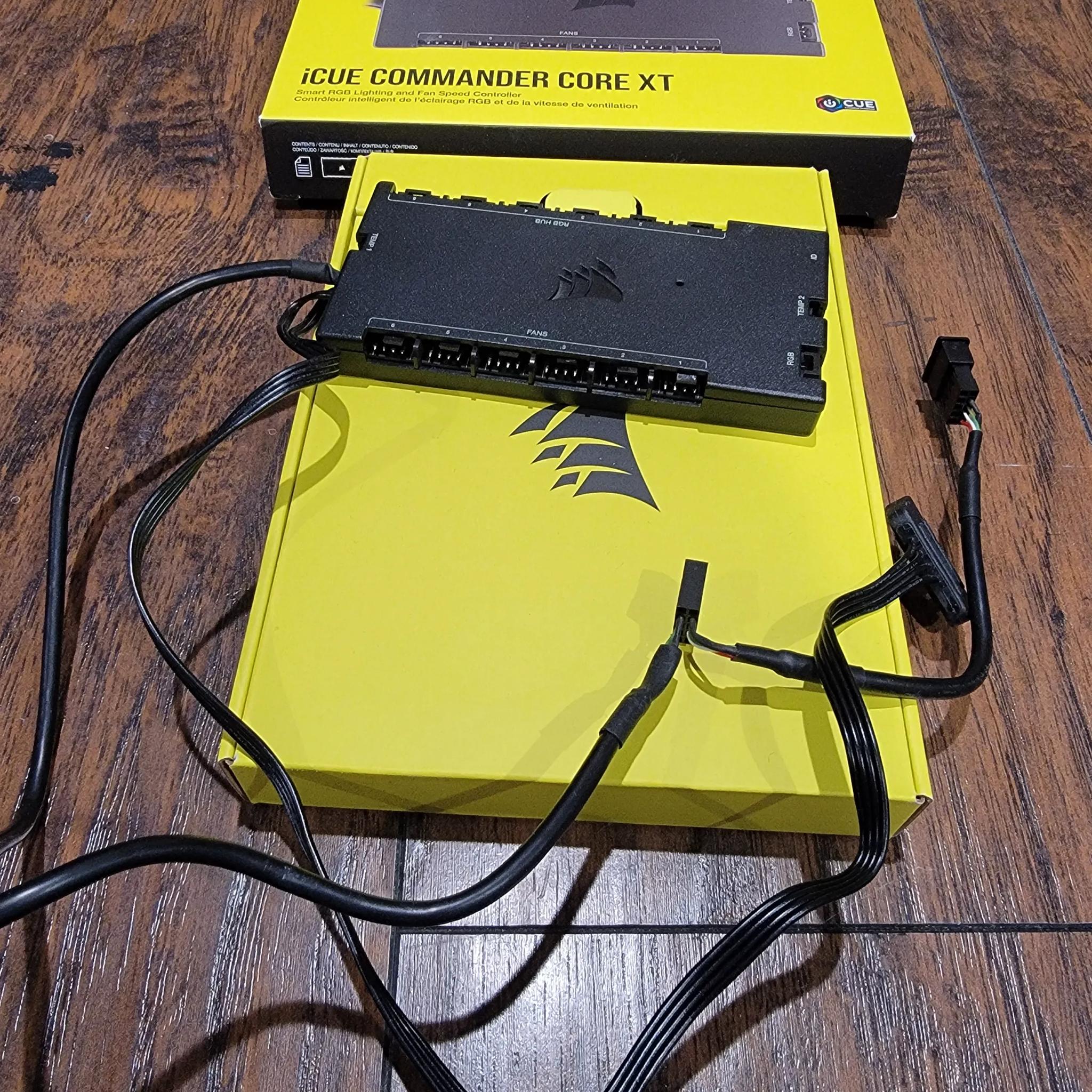 Corsair Commander core XT