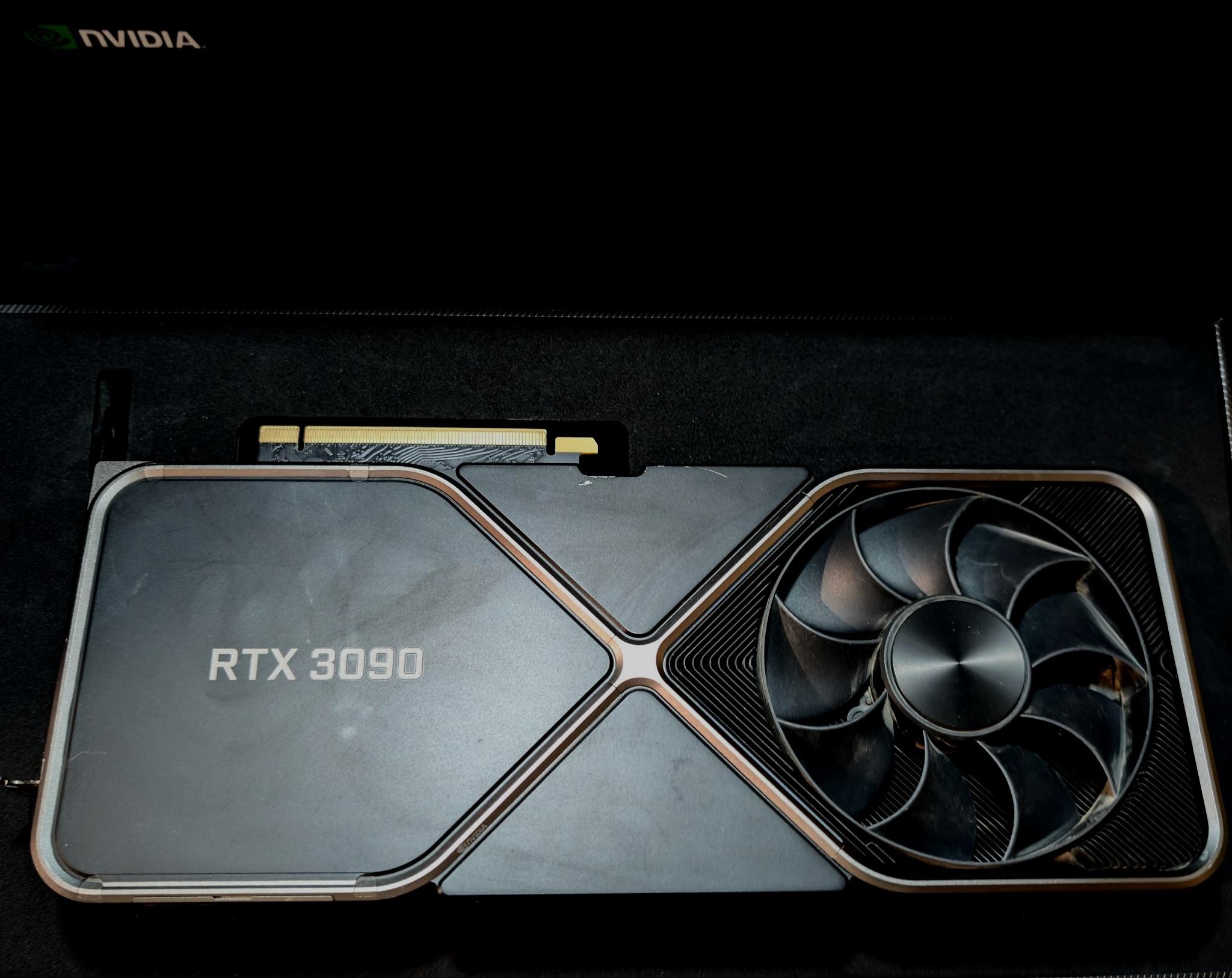 3090 founders as-is crashes in games