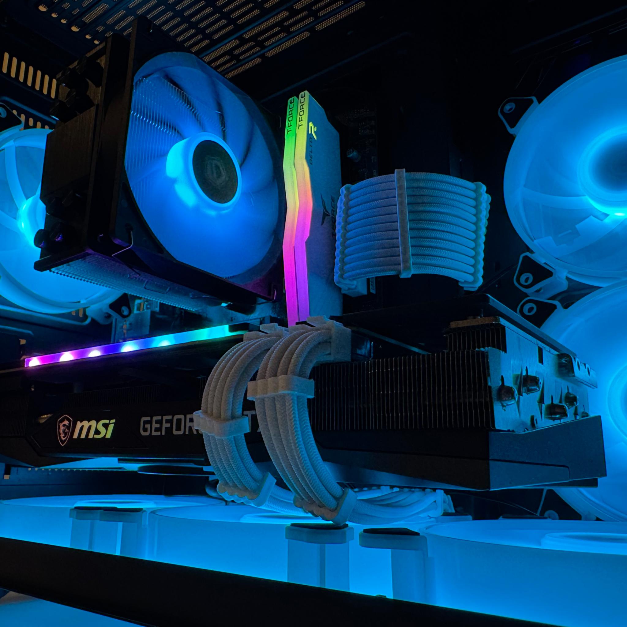 NVIDIA RTX 3070 Ryzen 5 5600X GAMING PC