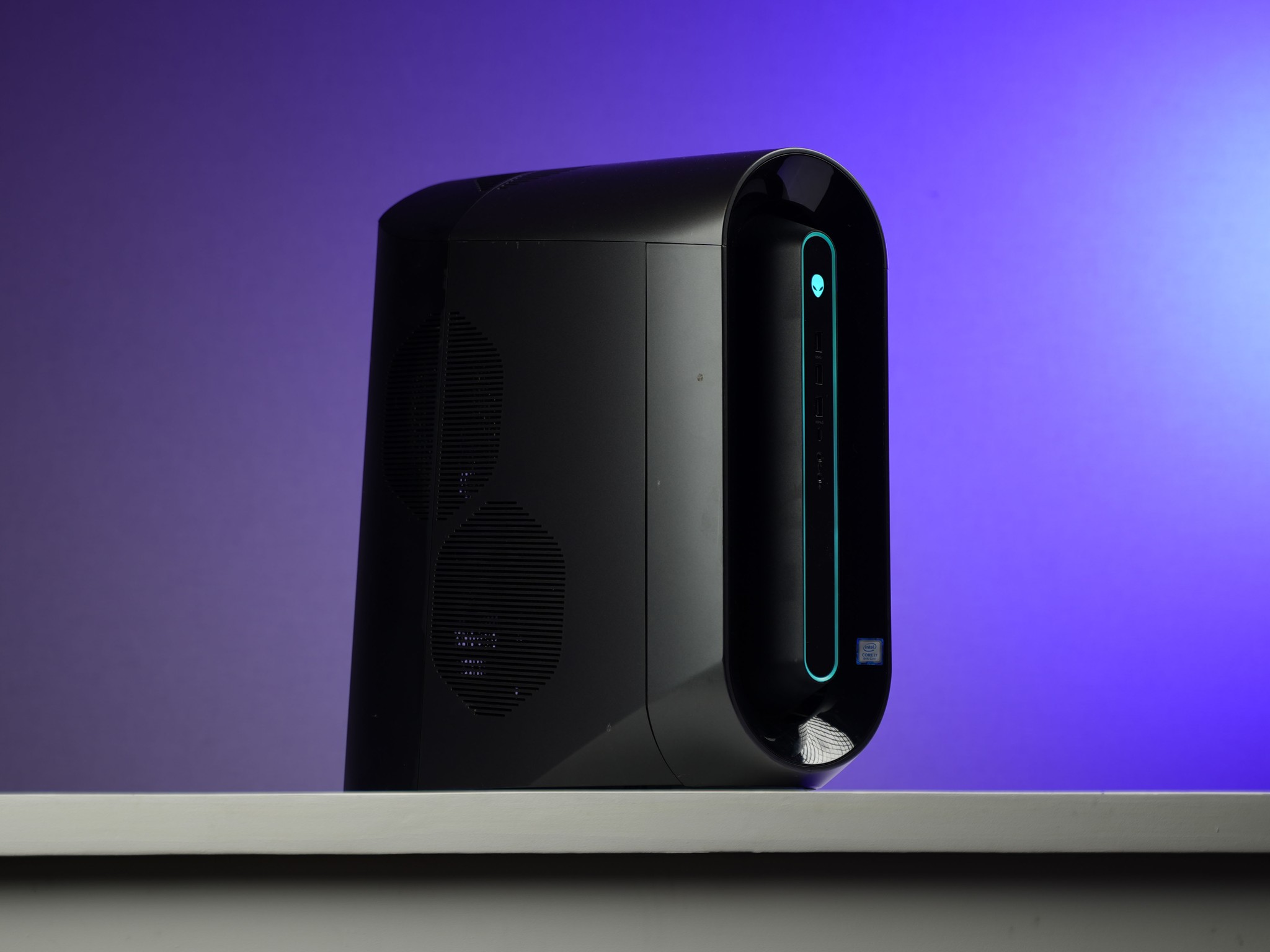 \ AF-06 / RTX 2080 Super Intel Core i7 9700k 32GB 1TB Windows 11 Gaming PC Powerhouse