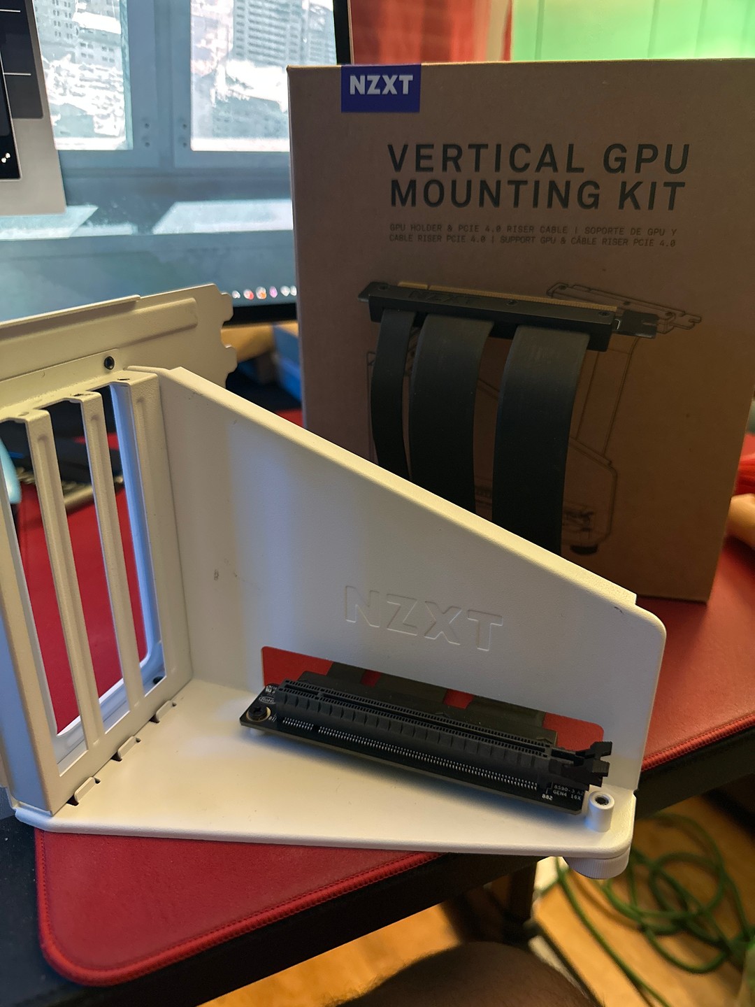 NZXT Vertical GPU Mount | Jawa