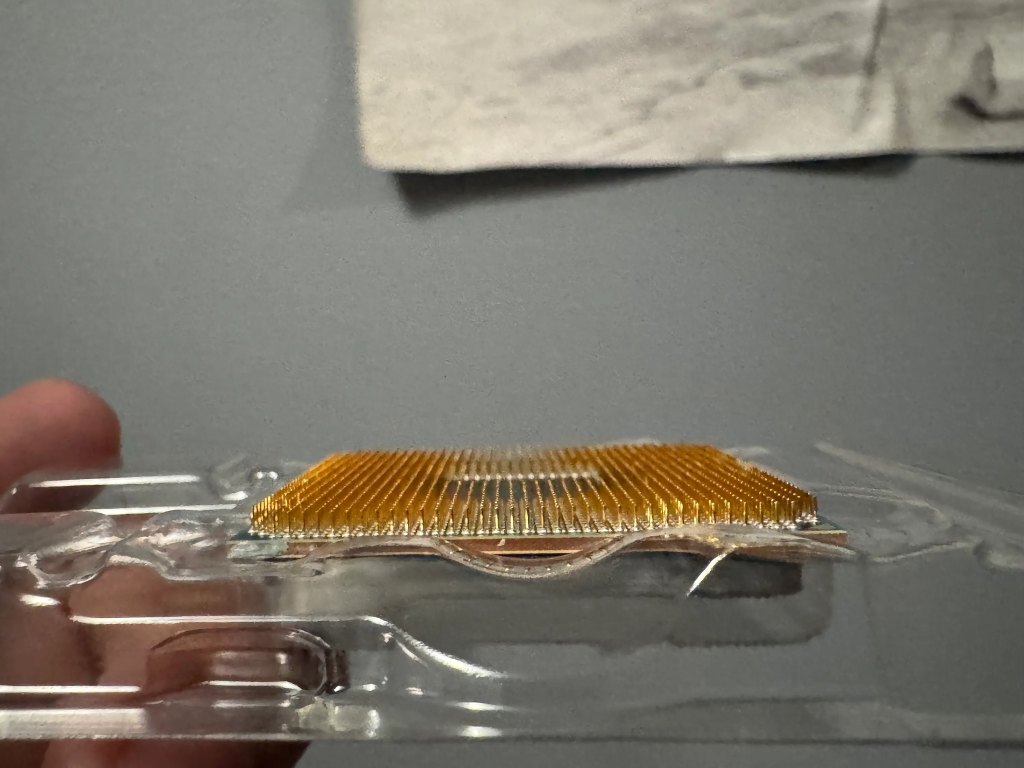 AMD Ryzen 5 5600G CPU/APU AM4 3.9 GHz Used - With Stock Cooler - NOT IN ORIGINAL BOX