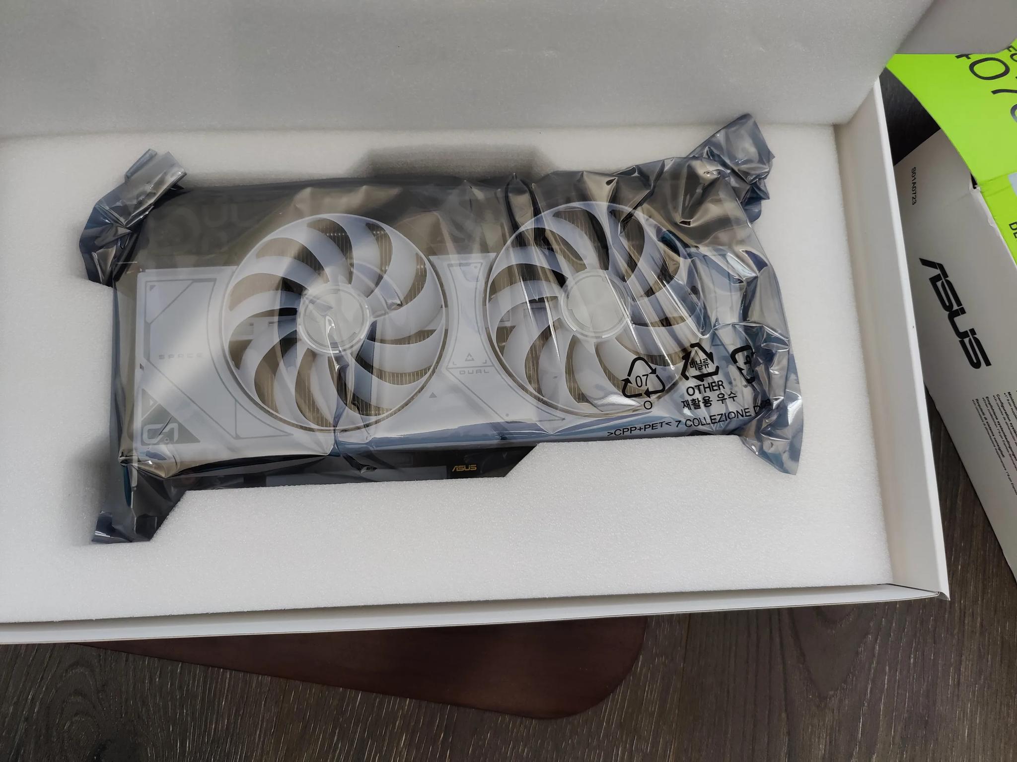 Asus RTX 4070 OC Dual