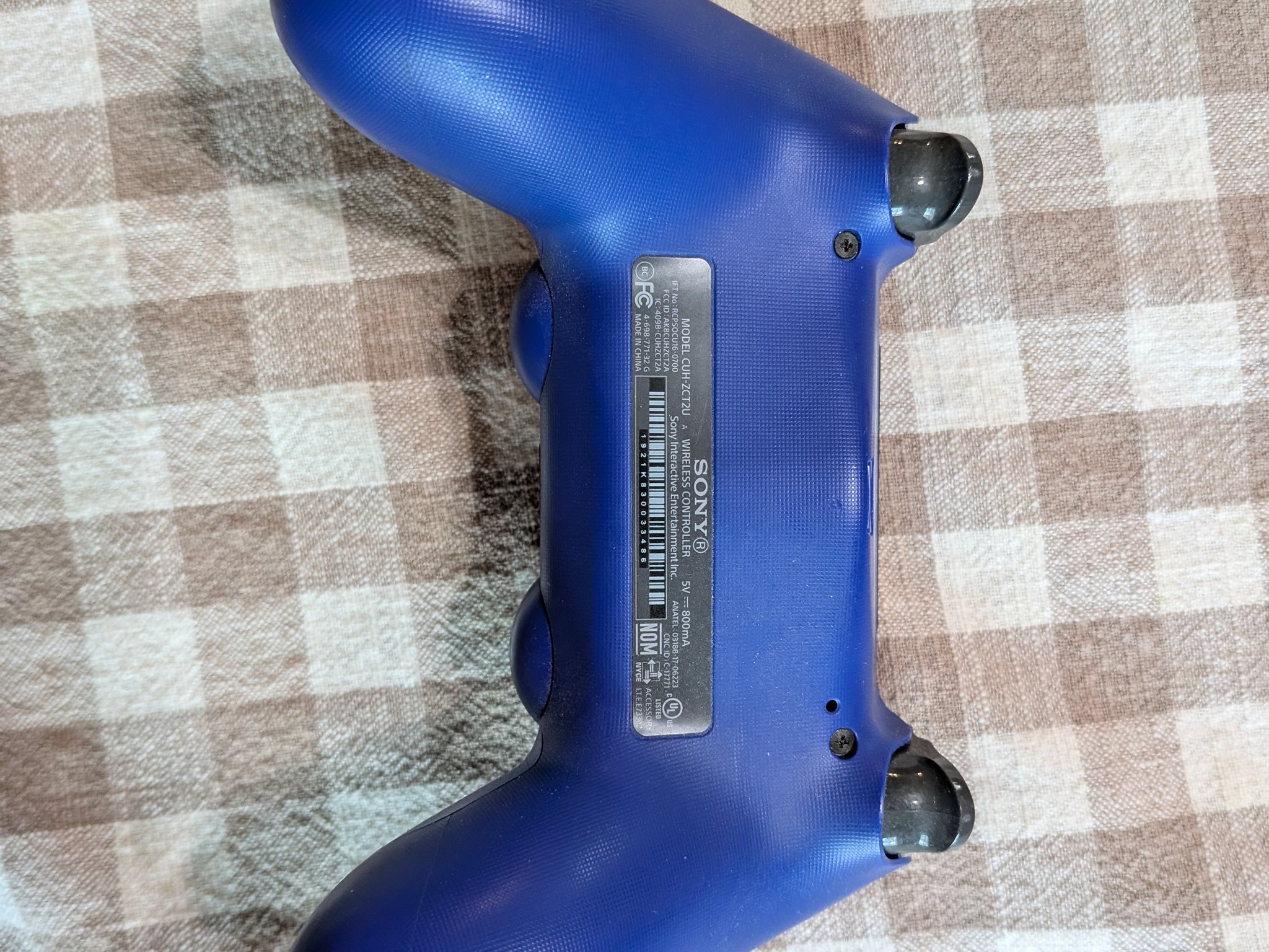 PS4 Dualshock Days of Play Limited Edition Controller. Blue and Gold.