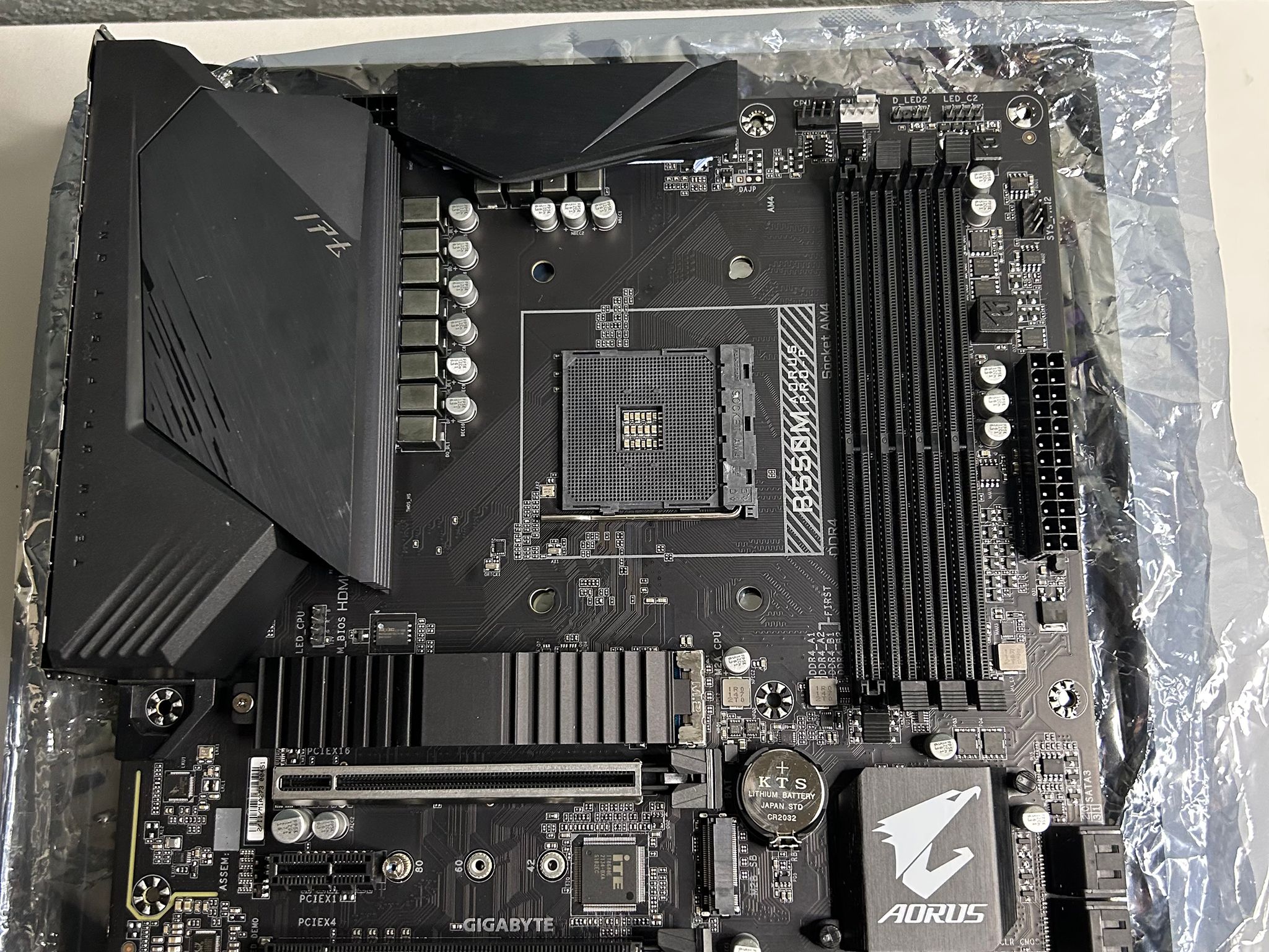 Gigabyte B550M AORUS PRO-P (AMD Ryzen 5000/B550/Micro ATX/M.2x2)