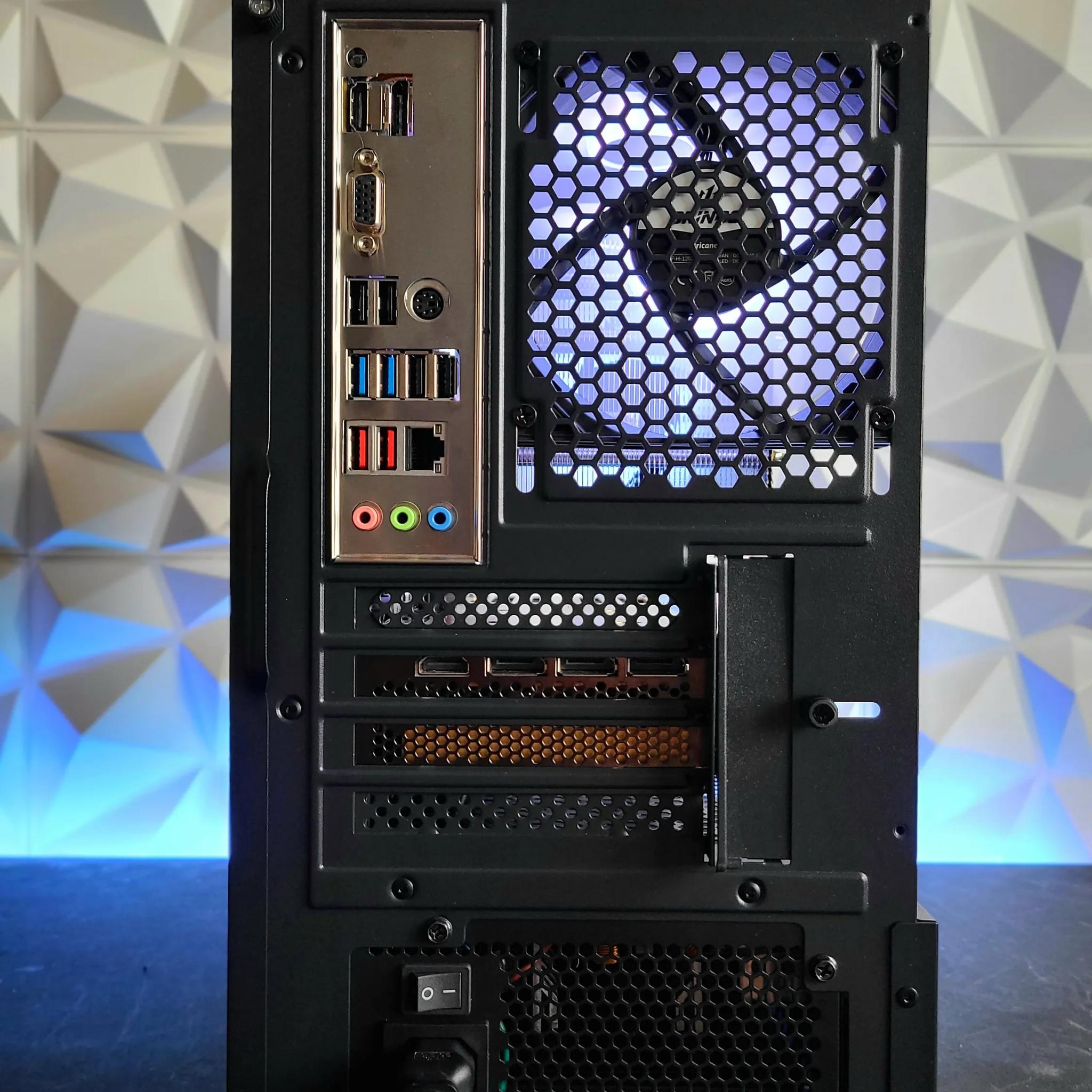 Nvidia GeForce RTX 3070 8 GB | AMD Ryzen 5 8400F 6-Core CPU | 32 GB Ram | 1 TB SSD