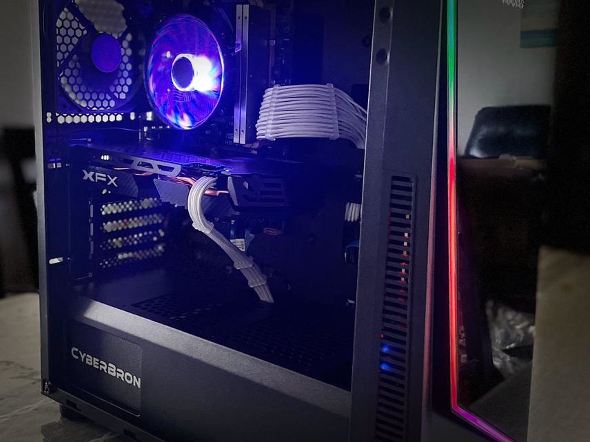 110+FPS Esports |  Intel i5, Radeon RX 580, 16GB RAM, 512GB SSD, RGB budget Gaming PC