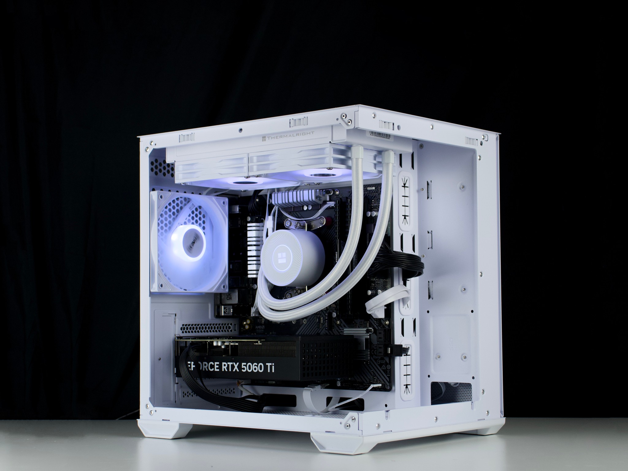 🧊❄️🧊 White Gaming PC – RTX 5060 TI, Ryzen 7 5700X, 32GB RAM, 1TB SSD - WiFi 🧊❄️🧊