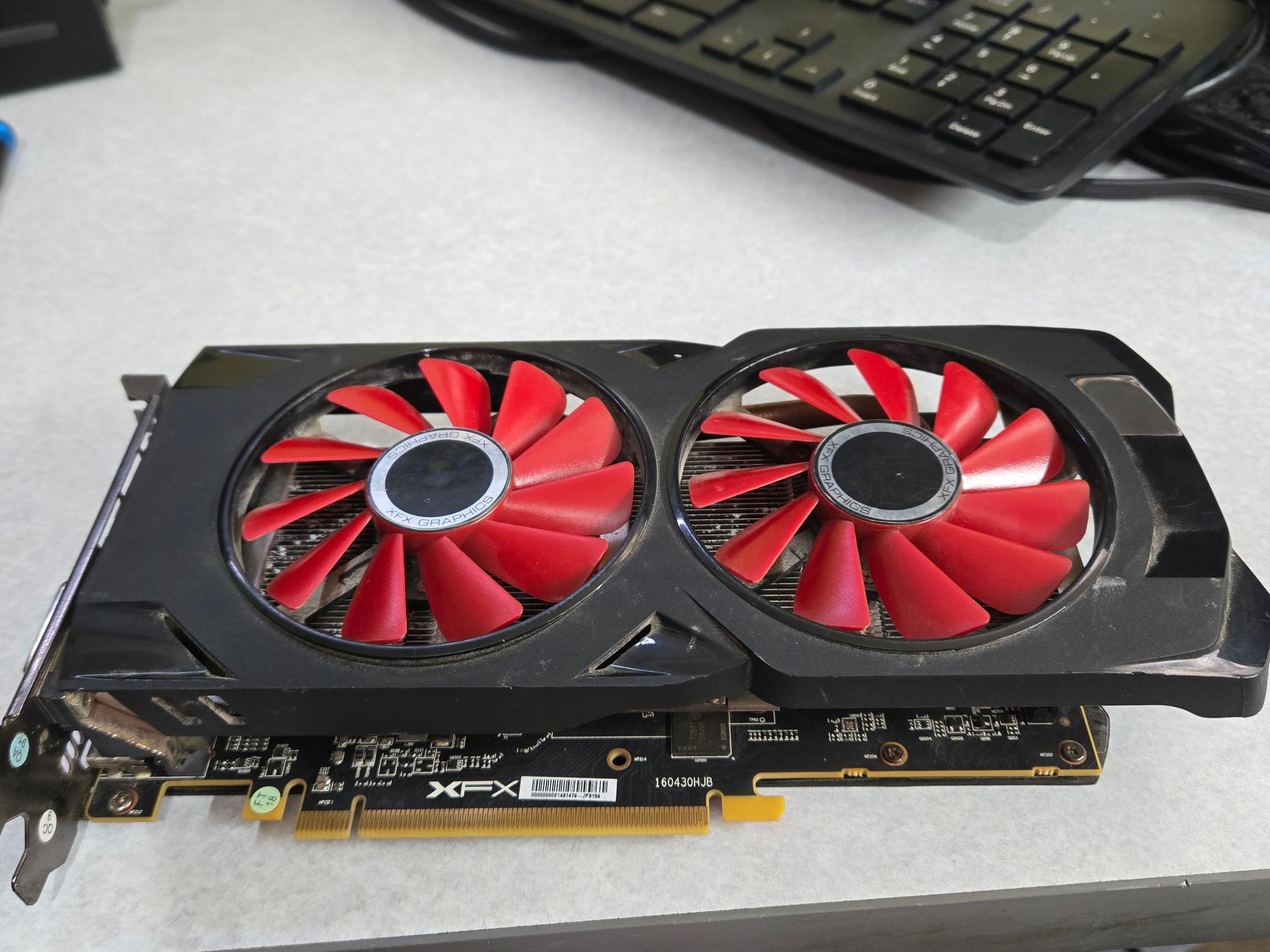 PARTS ONLY! RX 570 8GB and Quadro K4200 4GB. LOT