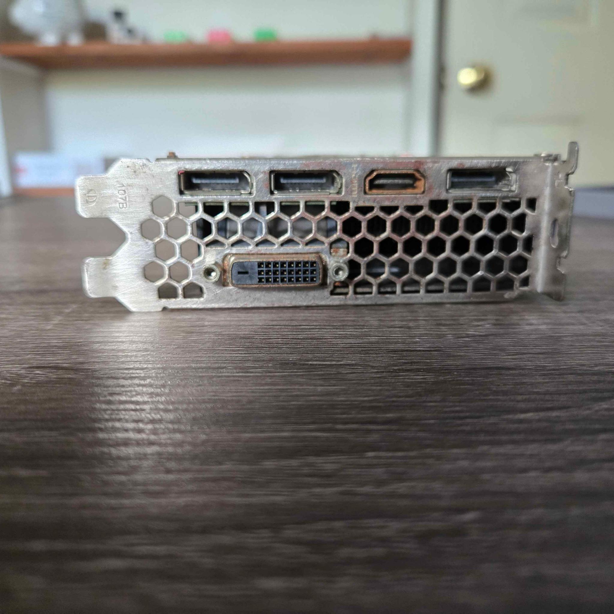 PNY XLR8 GTX 1070 8GB
