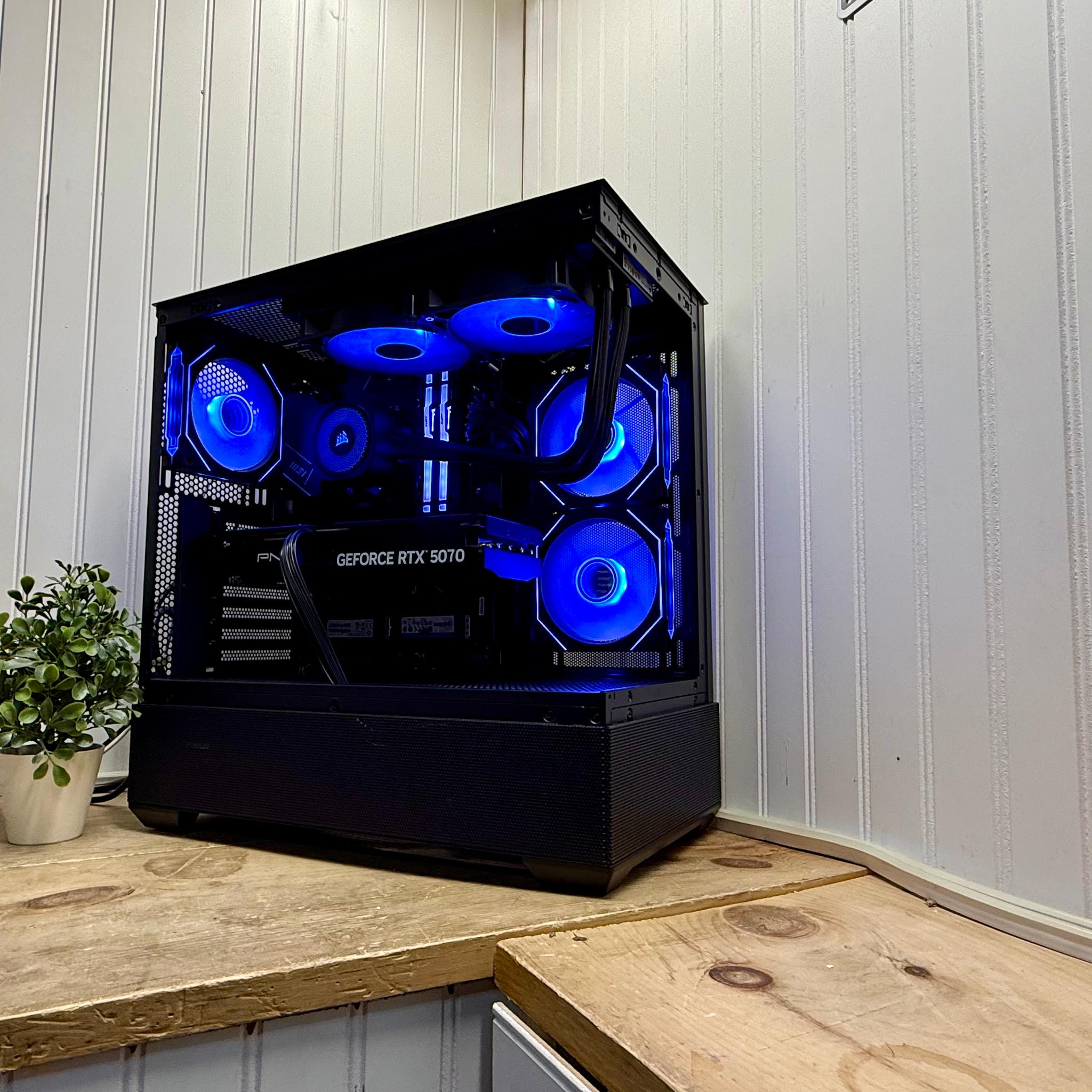 BLACK FRIDAY WEEK 1 DARK FORCE 13700kf/5070/32g ddr5/2TB NVME+2TB SSD/750watt psu/240mm AIO