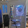 Fresh White build! Budget Gaming PC