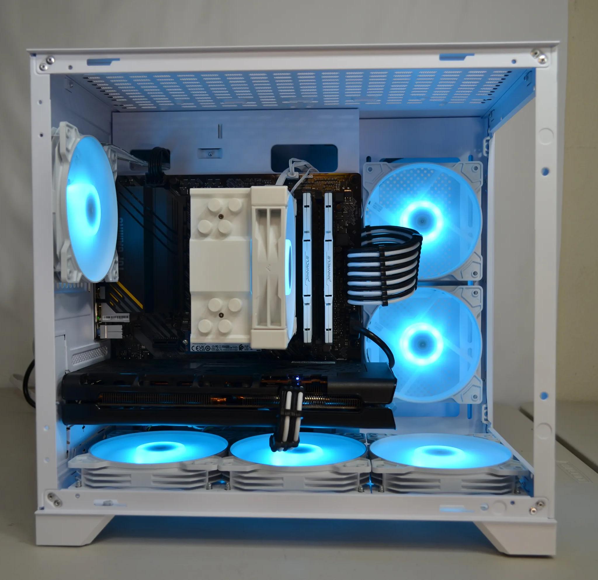 🧊Snowstorm❄️ | Ryzen 5 CPU | RX 5600 XT (Better than RTX 2060) | 1 TB NVMe