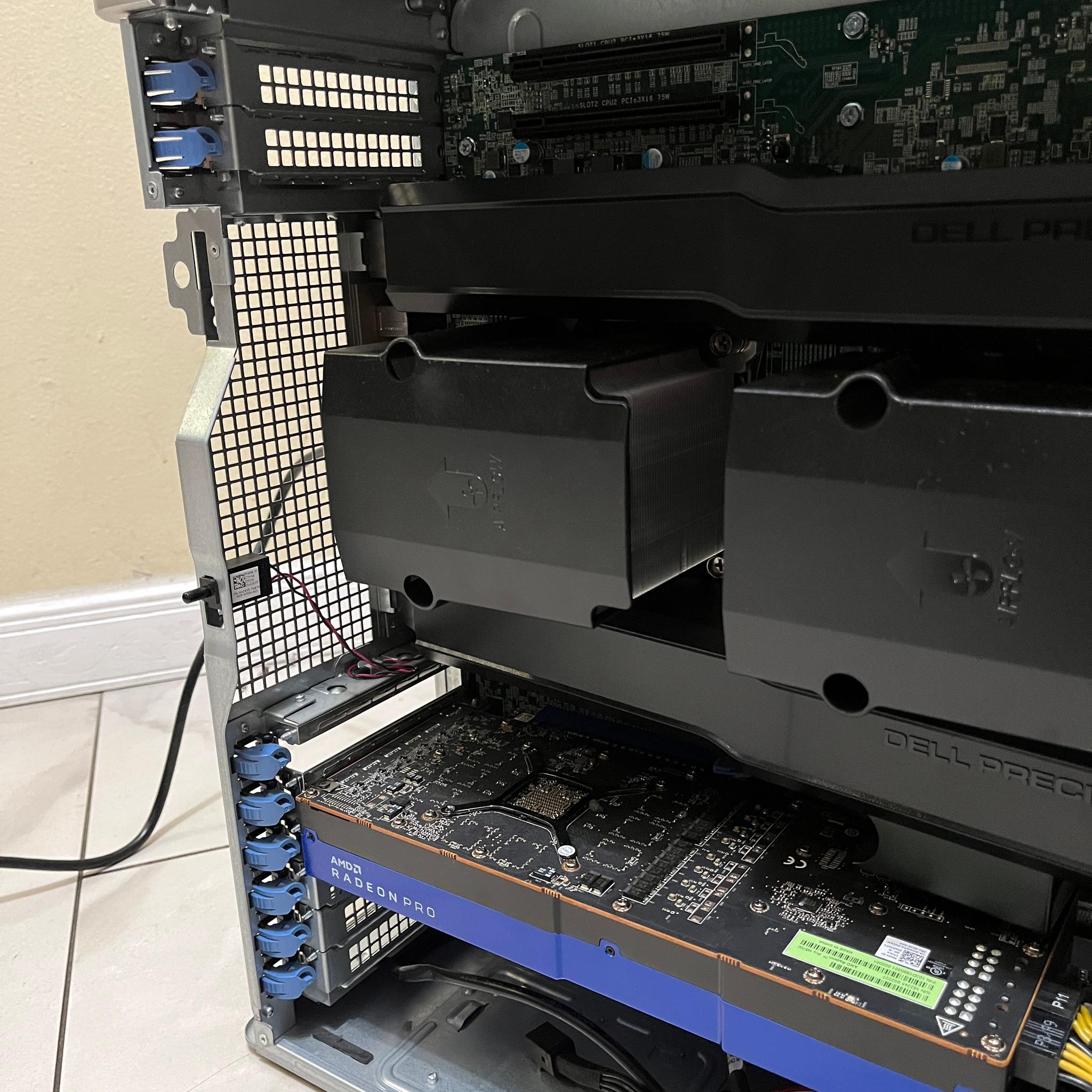 🔥Intel Xeon 12 Core (Same as i7), AMD W5700, 500 GB SSD, 12 GB RAM, Dell T7910 Gaming PC 🟢🔥