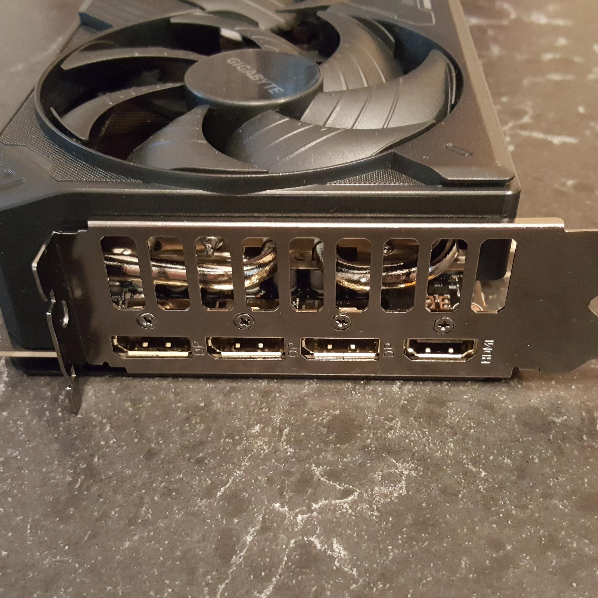 GIGABYTE RTX 5070 Ti 16GB WINDFORCE OC
