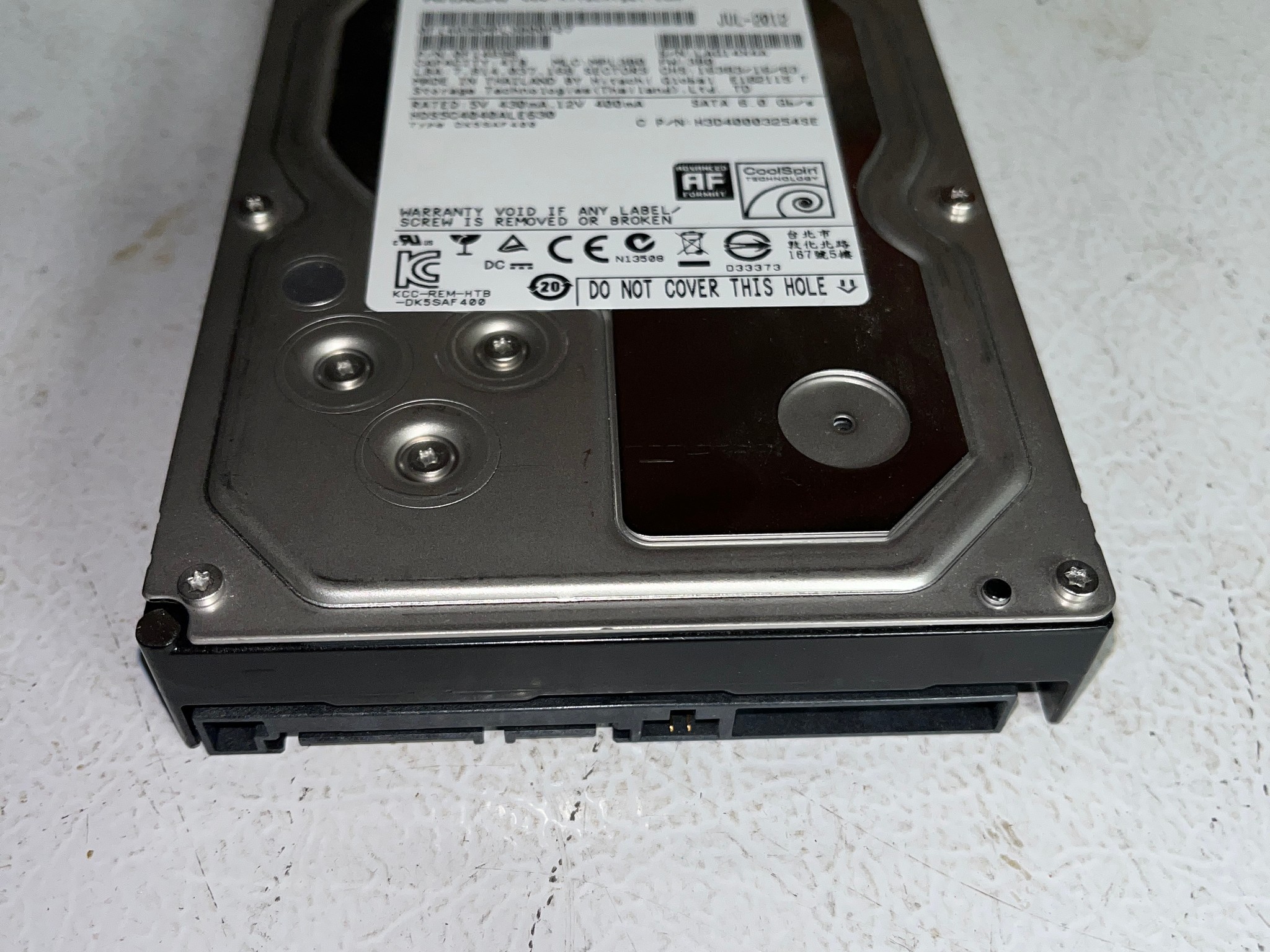 Hitachi Deskstar 5K4000 4TB 3.5" SATA Hard Drive – HDS5C4040ALE630 – Tested