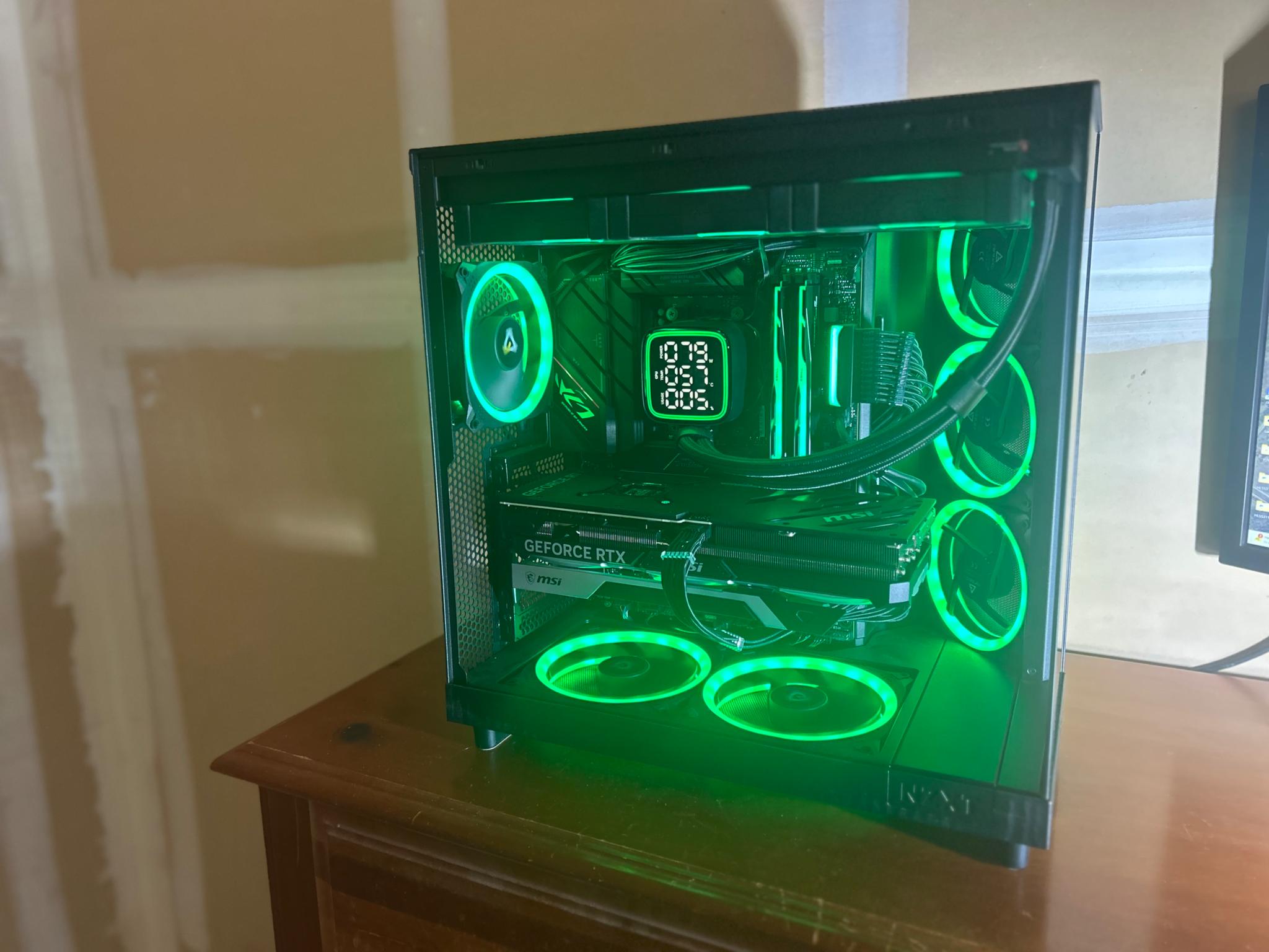 RTX 4070 TI Super 16GB Ryzen 9 7900X 32GB RAM WiFi ultimate gaming PC 1080p-4K